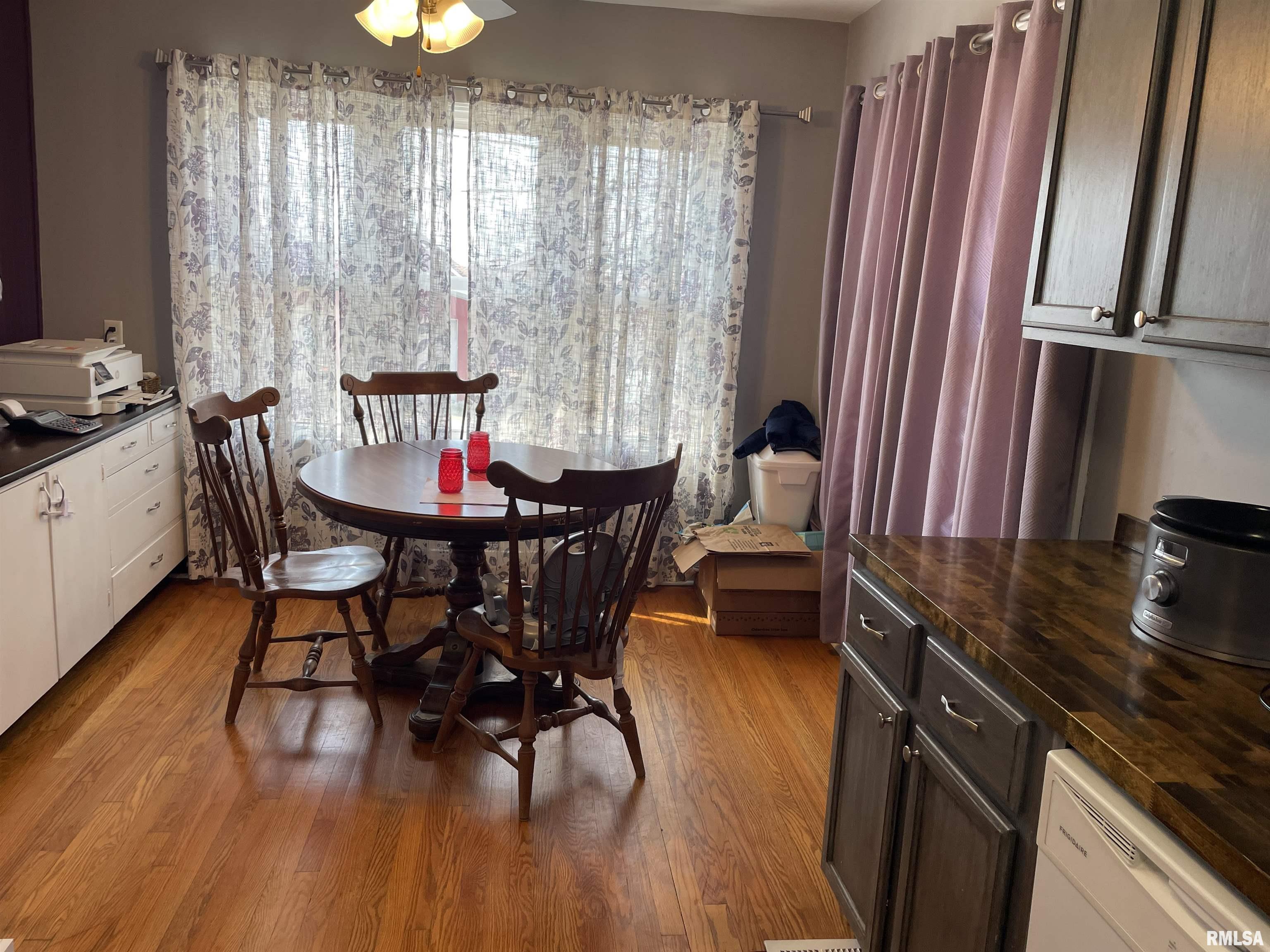 104 S 4th Street, Irvington, Illinois image 9