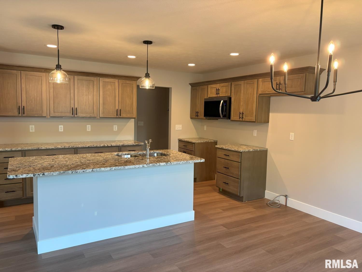 327 Waterwheel Drive, Rochester, Illinois image 8