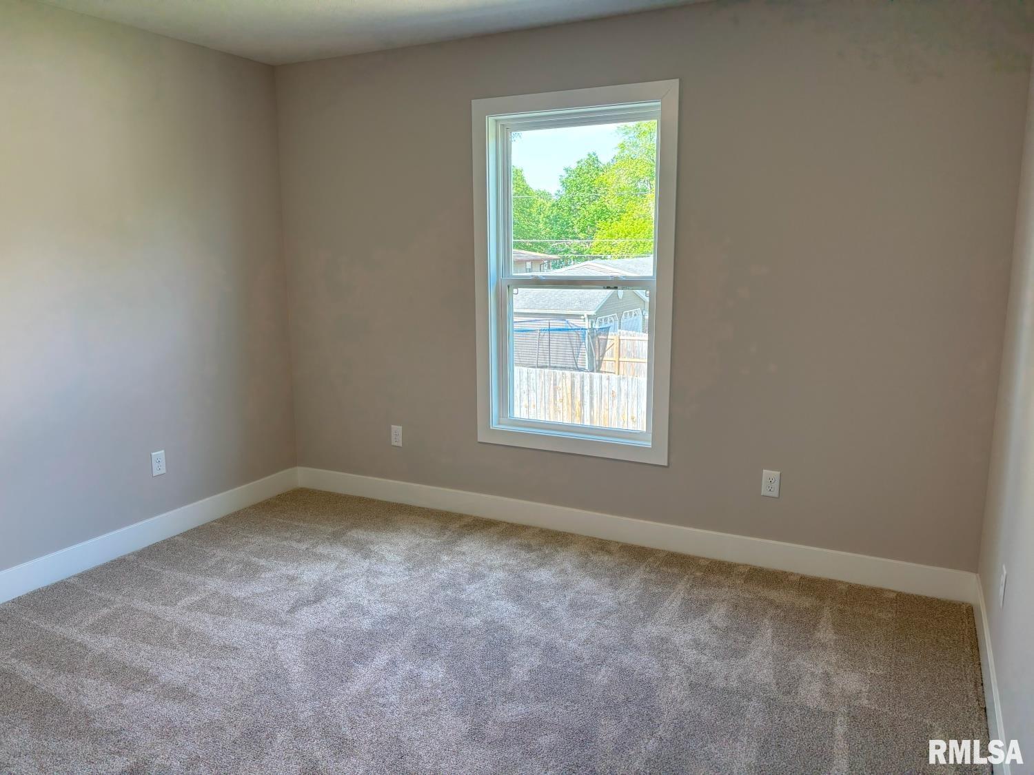 327 Waterwheel Drive, Rochester, Illinois image 25
