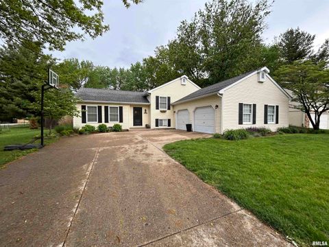 Photo of 1 SARAH Avenue, Springfield, IL 62703 (MLS # CA1043337)