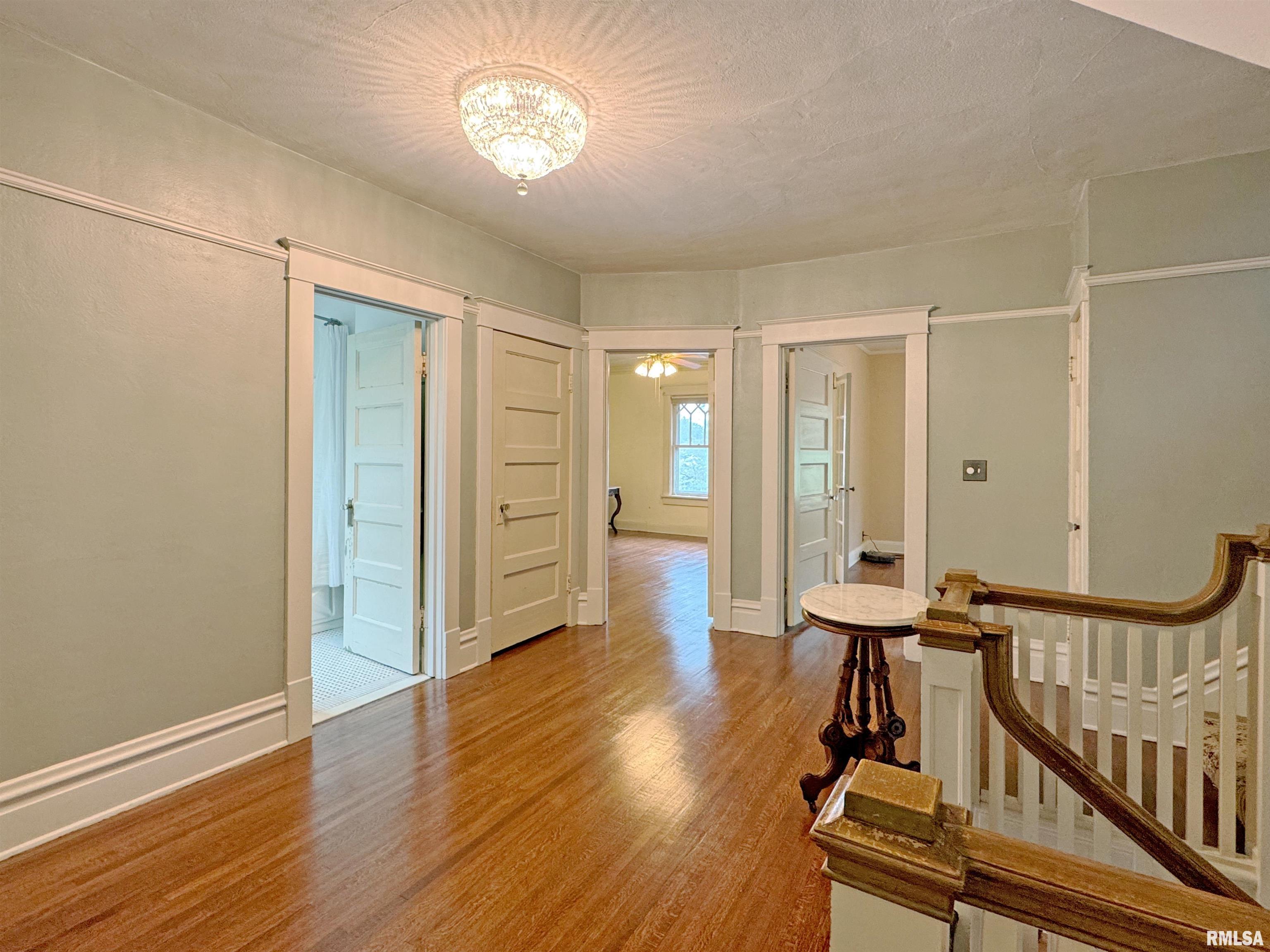 1117 W Moss Avenue, Peoria, Illinois image 48