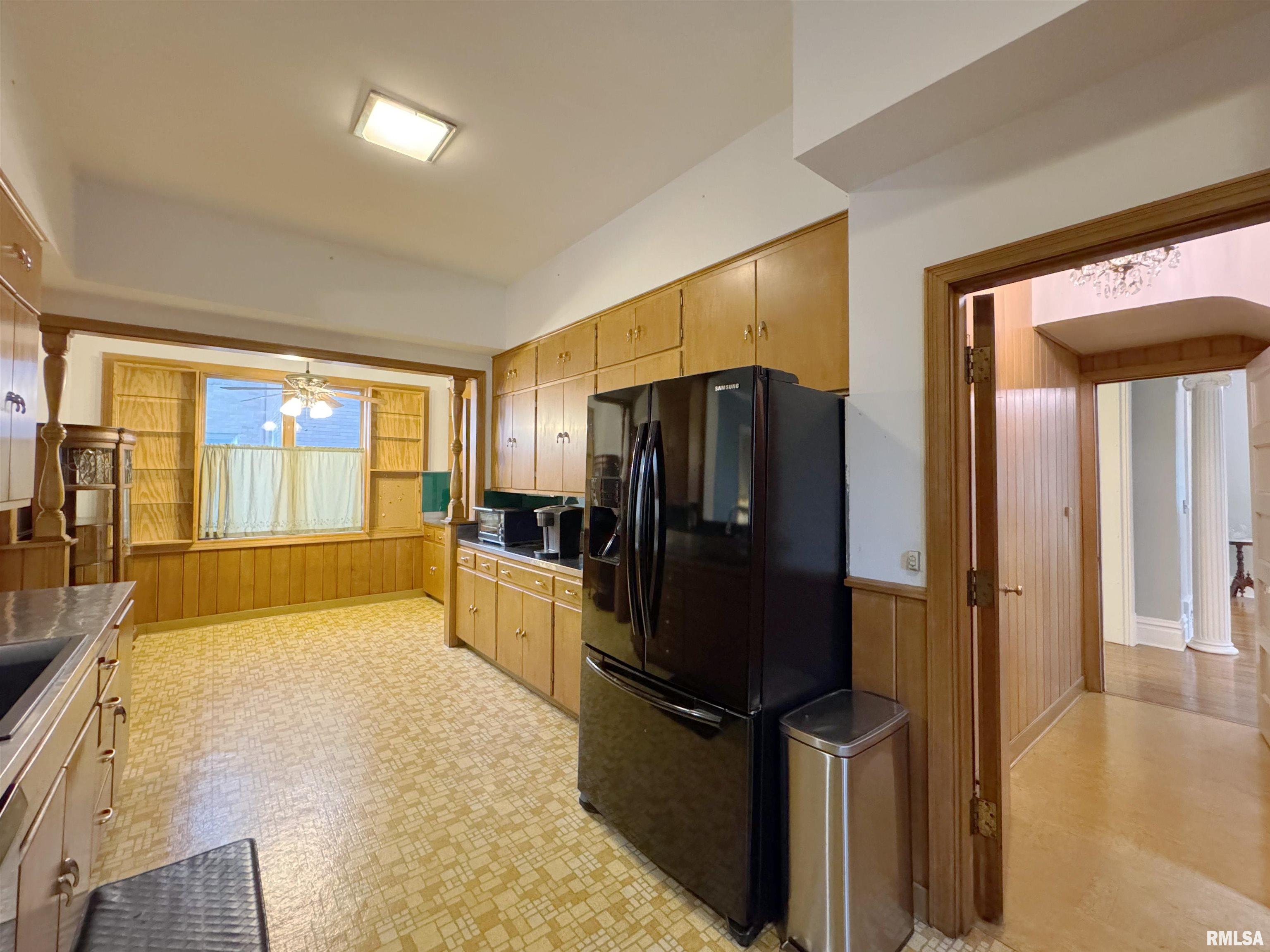 1117 W Moss Avenue, Peoria, Illinois image 24