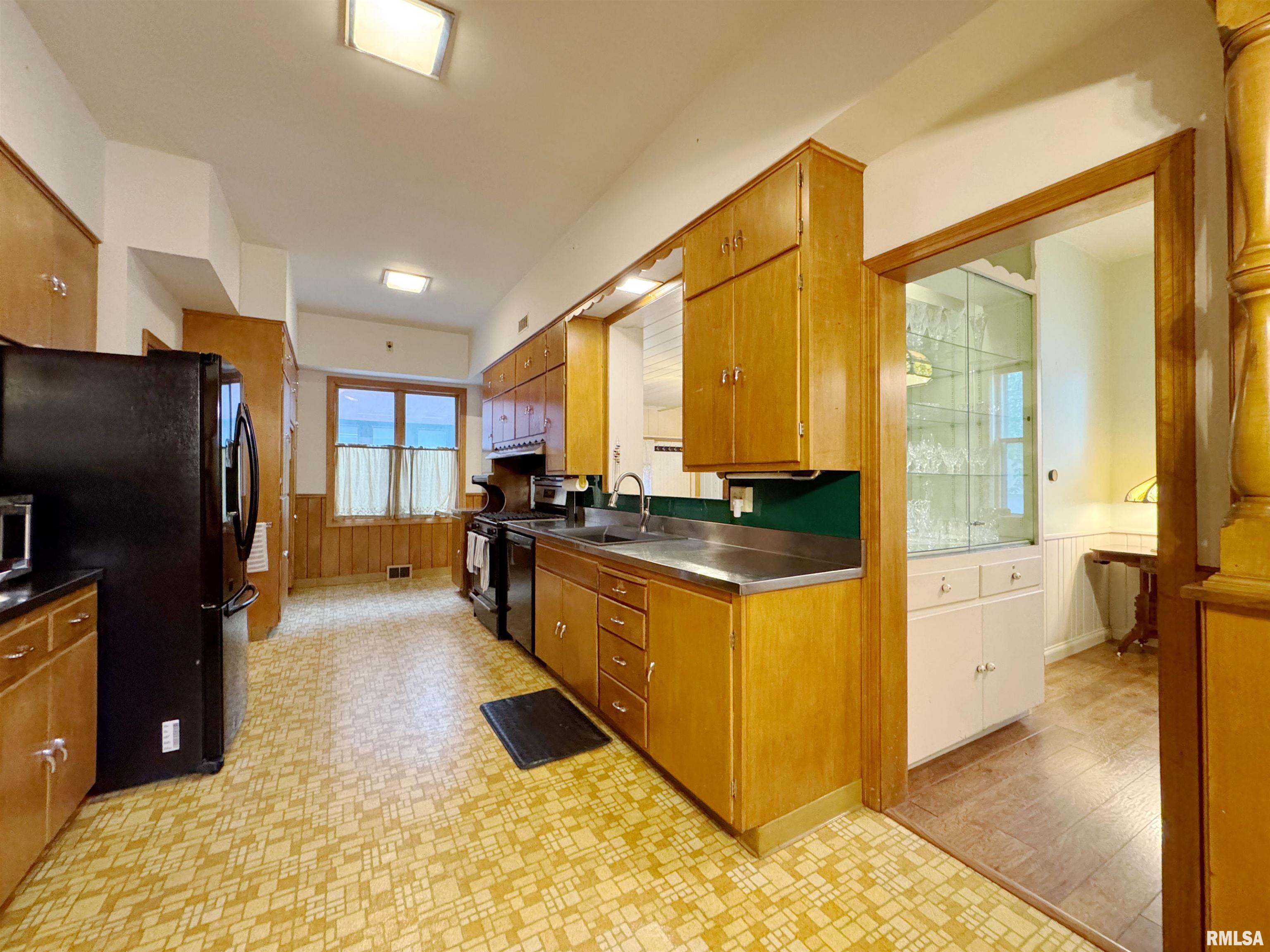 1117 W Moss Avenue, Peoria, Illinois image 23