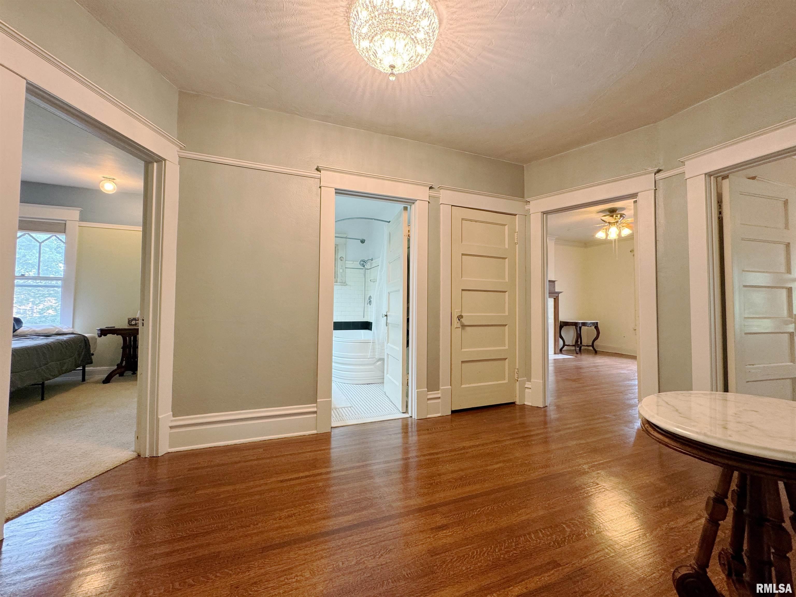 1117 W Moss Avenue, Peoria, Illinois image 35