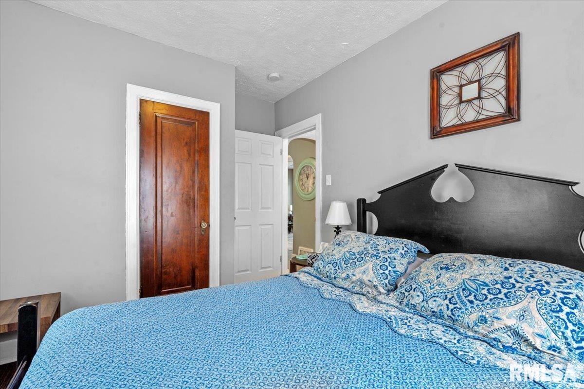 2557 S 6th Street, Springfield, Illinois image 14