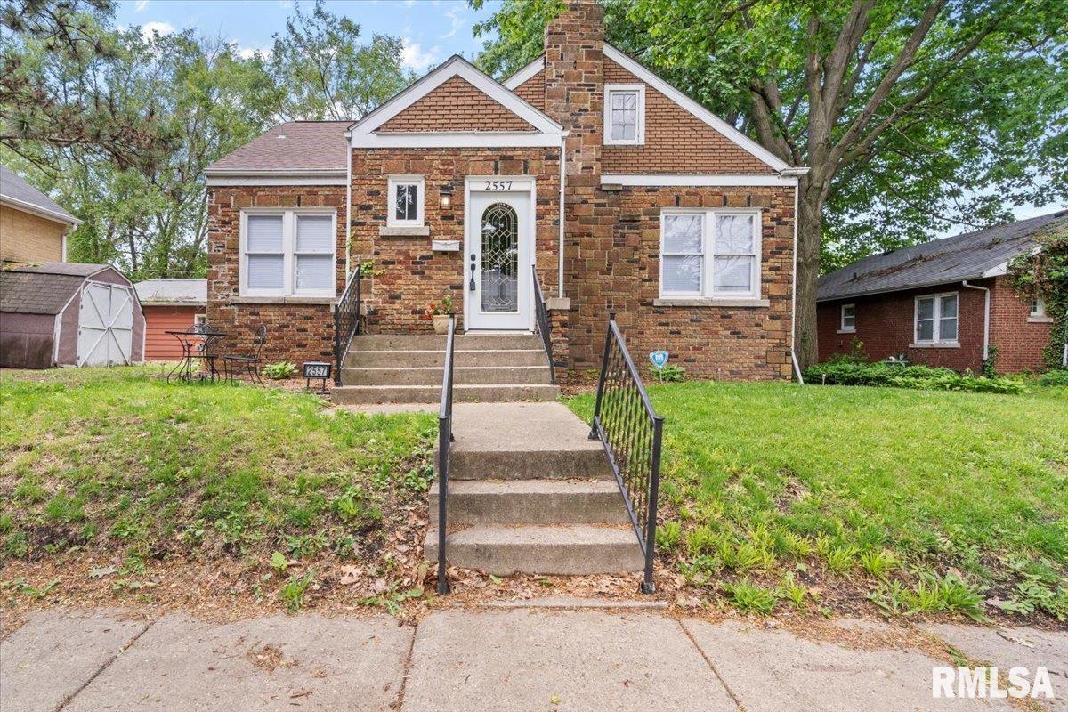 2557 S 6th Street, Springfield, Illinois image 3