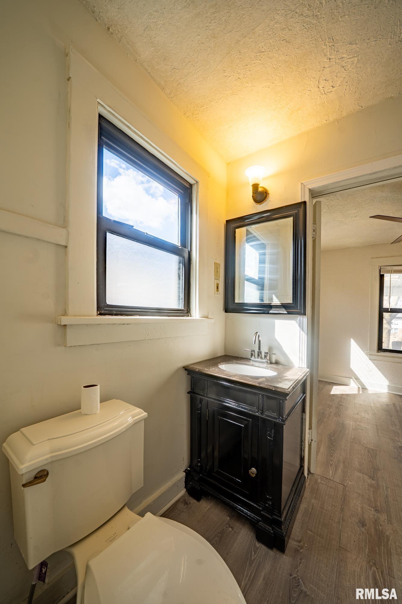 402 South Street, Pekin, Illinois image 15