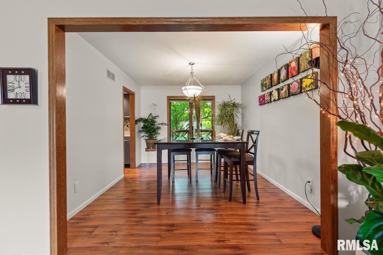 5502 N Ramblewood Court, Peoria, Illinois image 6