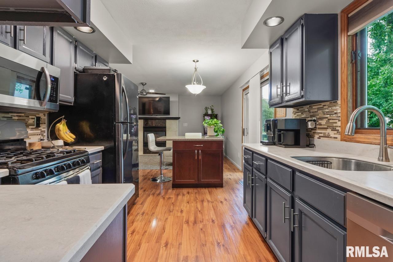 5502 N Ramblewood Court, Peoria, Illinois image 10