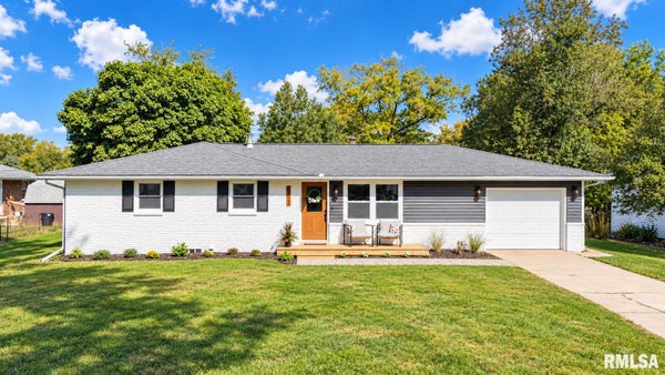 112 CAROLINE ST, MORTON, IL 61550 - Image 4a008cd64f4c299404275ec5cecf4eec/2444455306