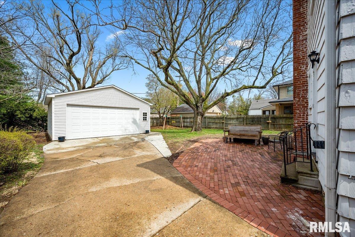 305 W Hollyridge Circle, Peoria, Illinois image 30