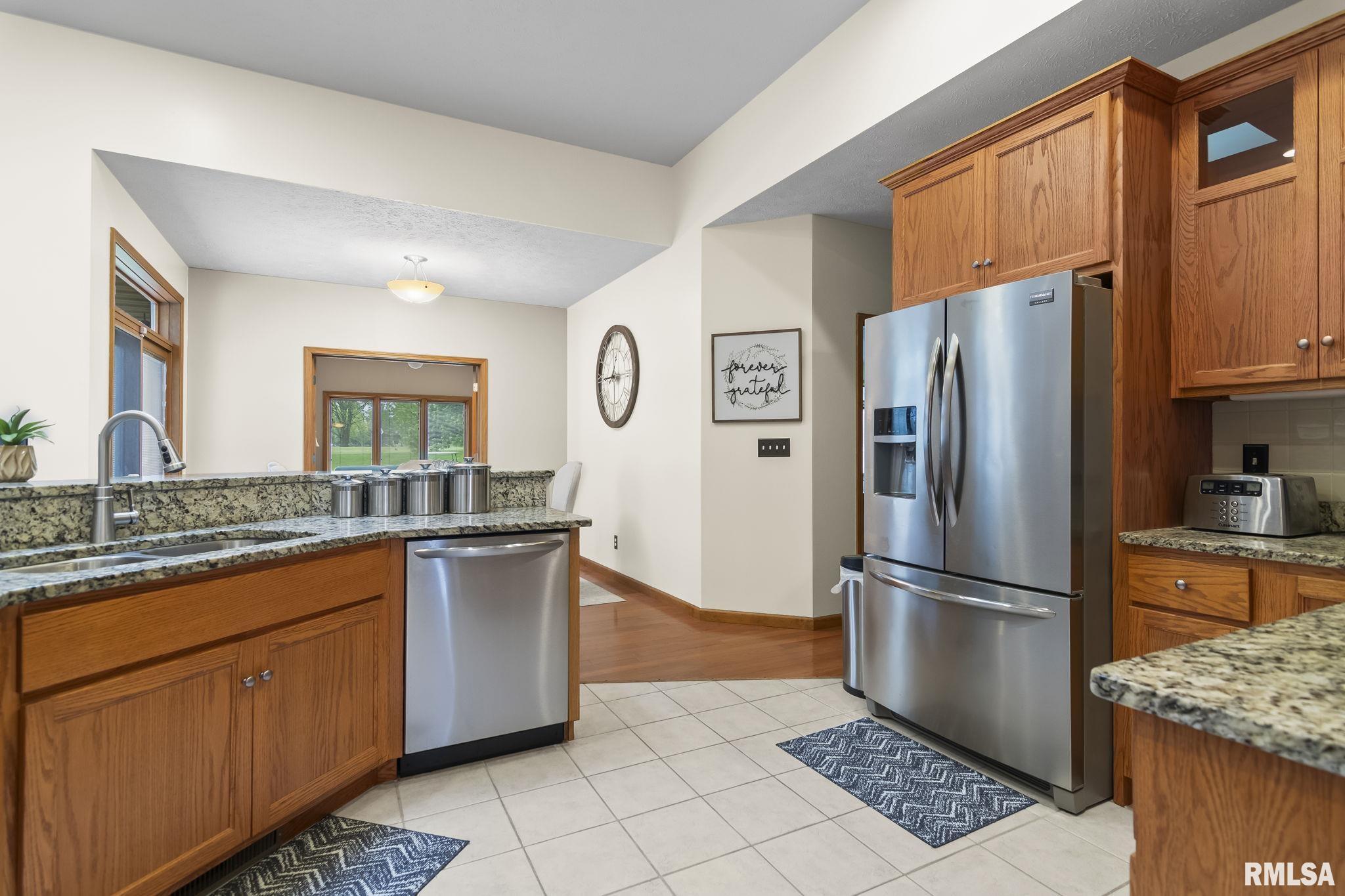 340 Sebring Road, Sherman, Illinois image 17