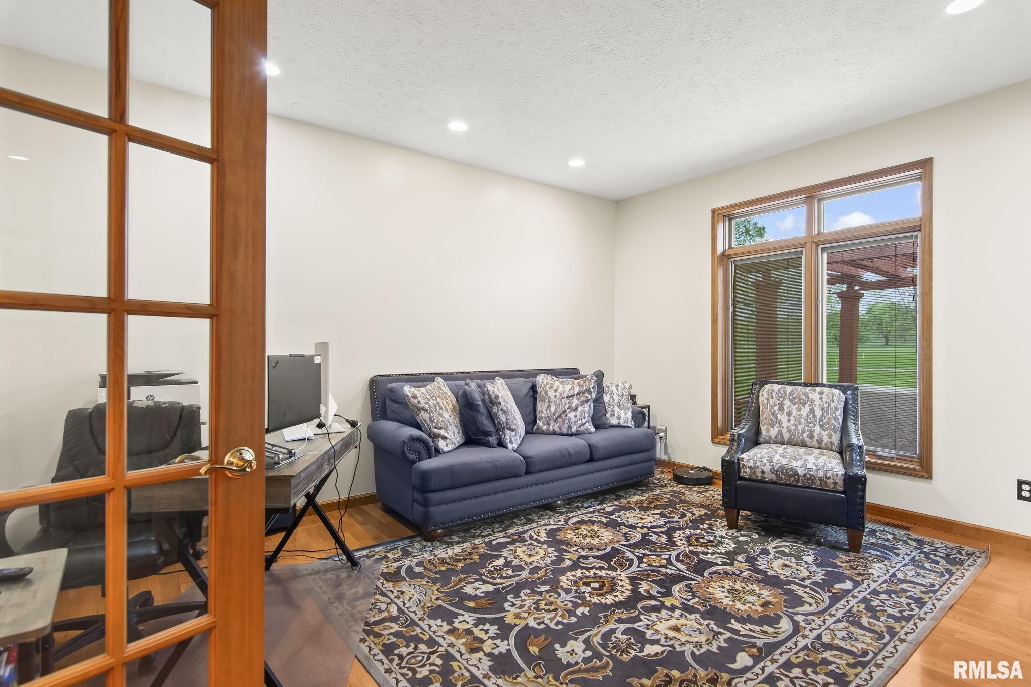 340 Sebring Road, Sherman, Illinois image 29