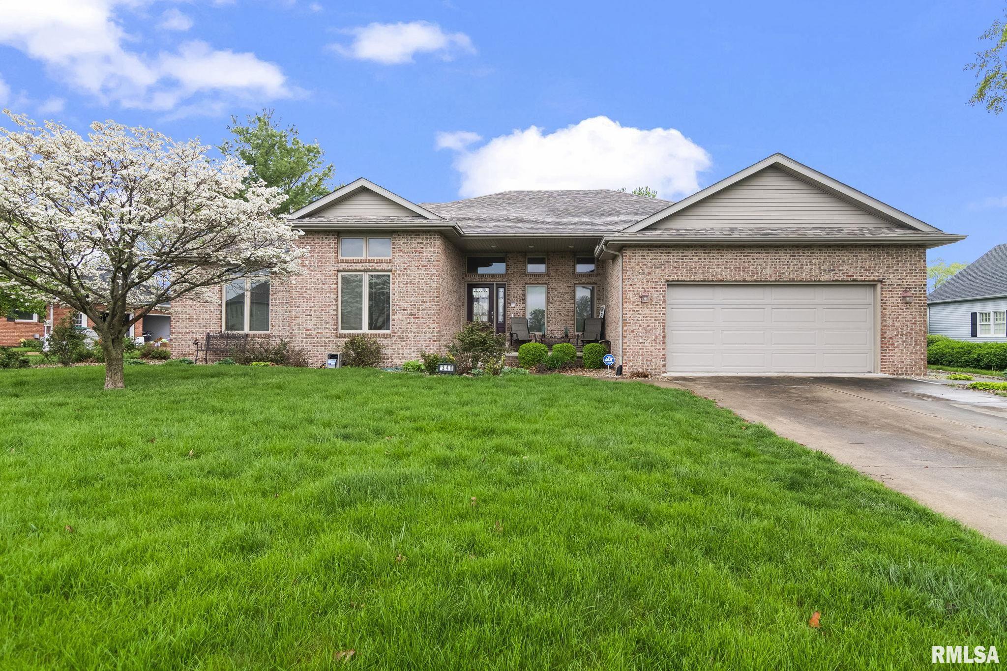 340 Sebring Road, Sherman, Illinois image 1