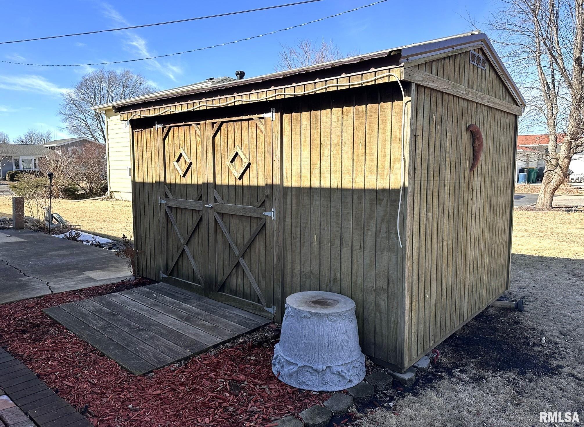 1041 Parkview Road, Galesburg, Illinois image 7