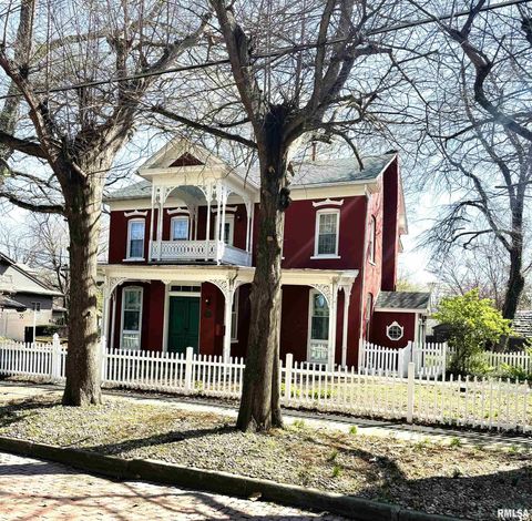 Homes For Sale - 415 N Plum Street<br/> Havana, IL 62644