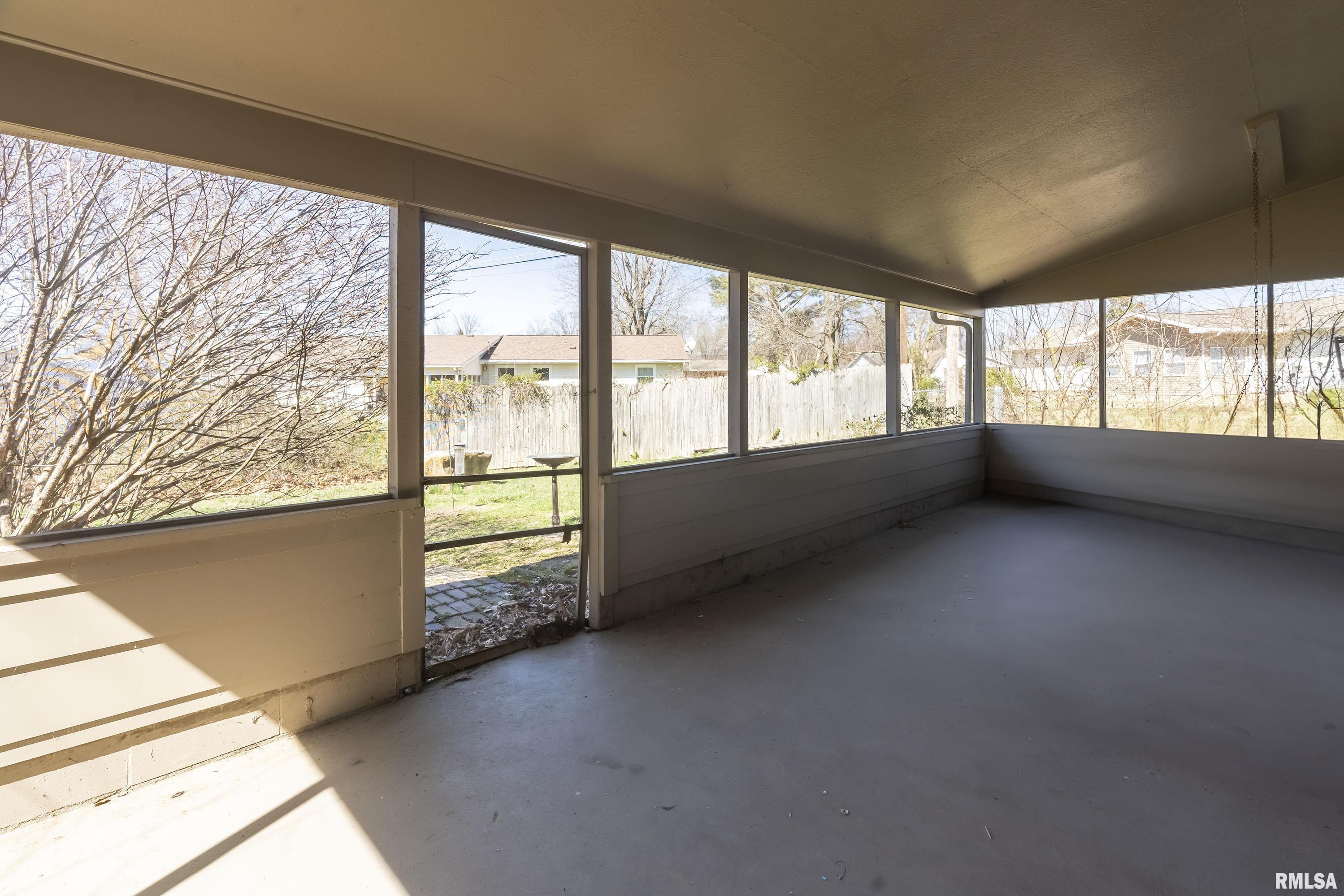 204 Lingale Avenue, Marion, Illinois image 16