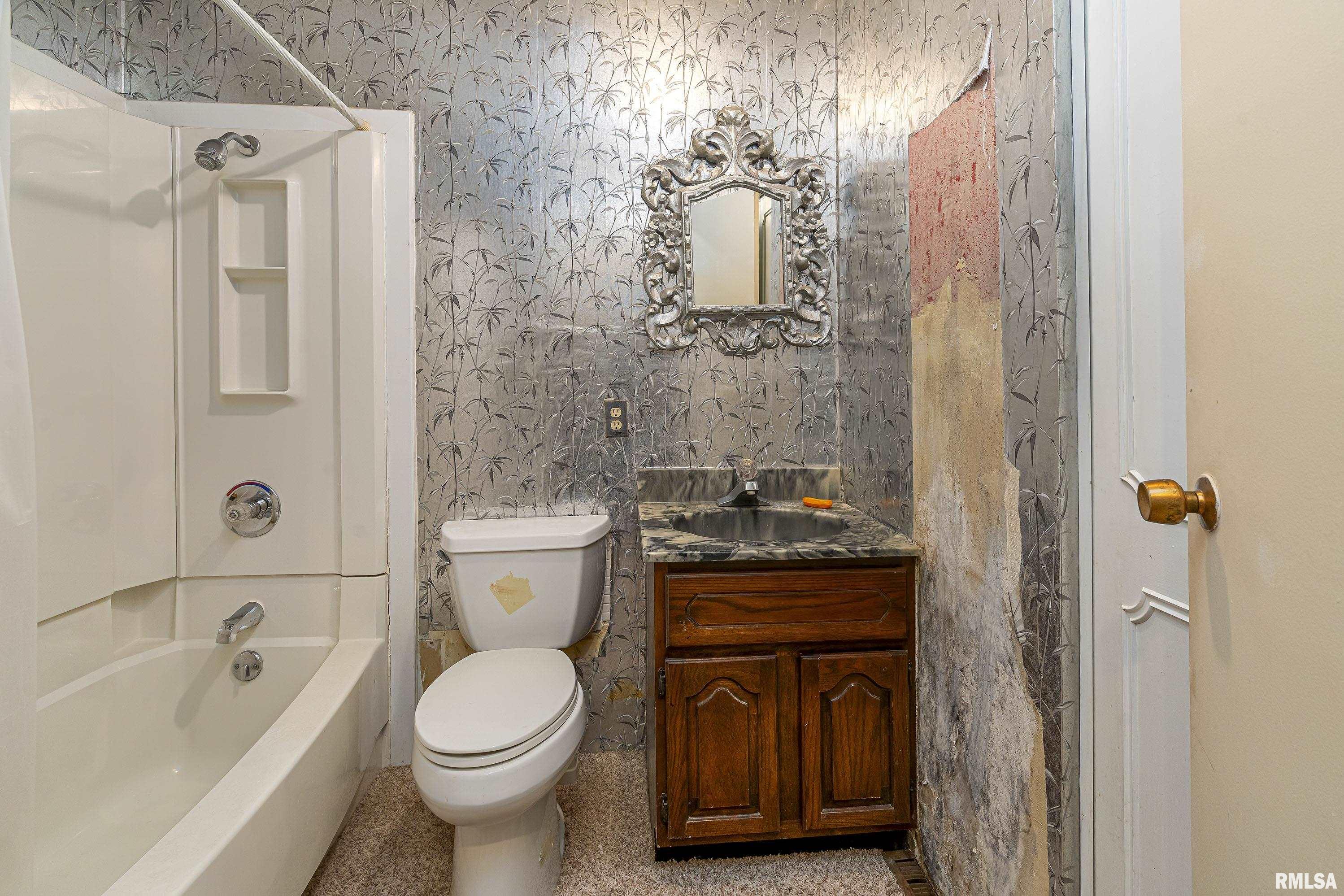 204 Lingale Avenue, Marion, Illinois image 22
