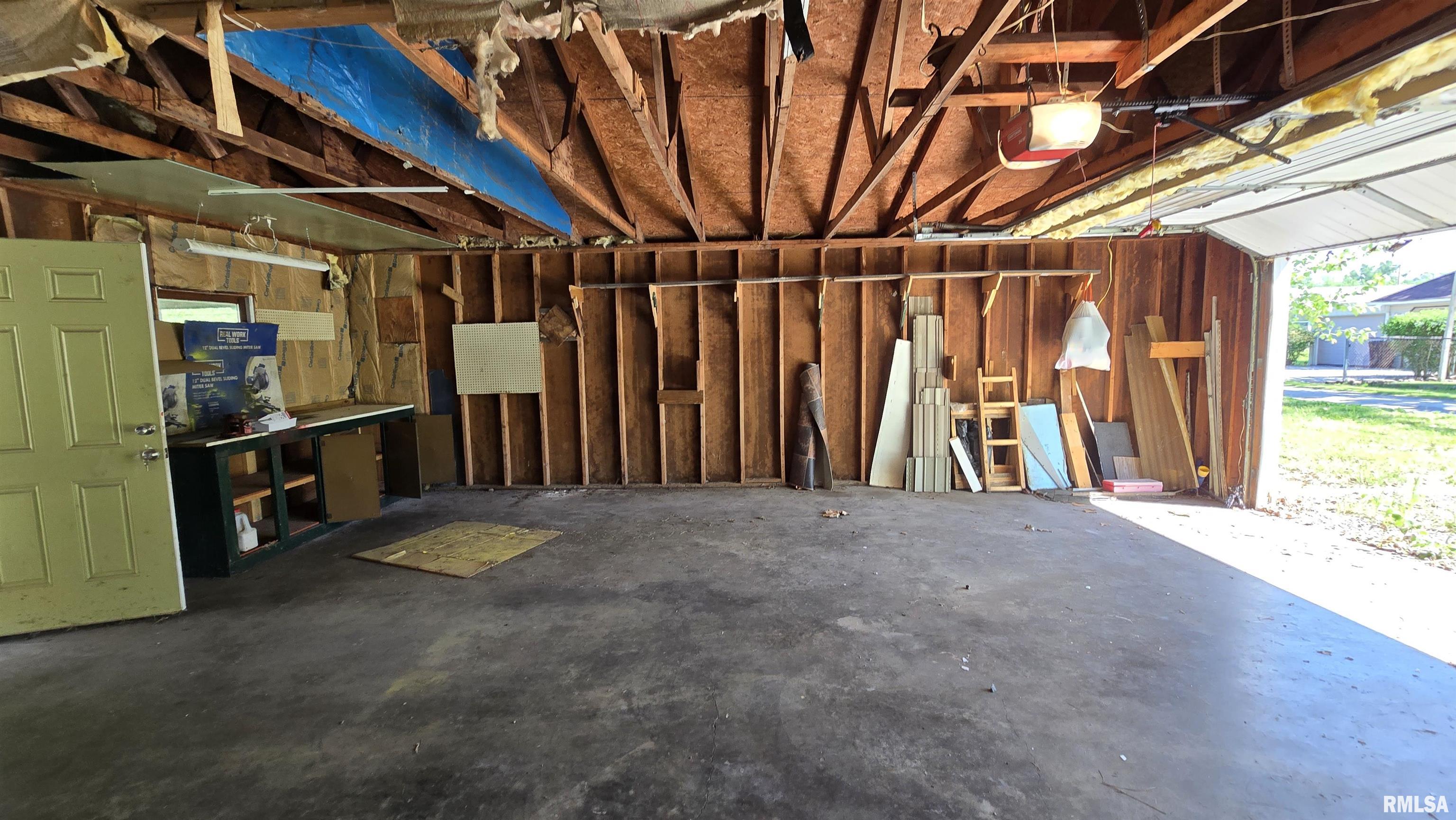 1405 W Harrison Street, Herrin, Illinois image 45