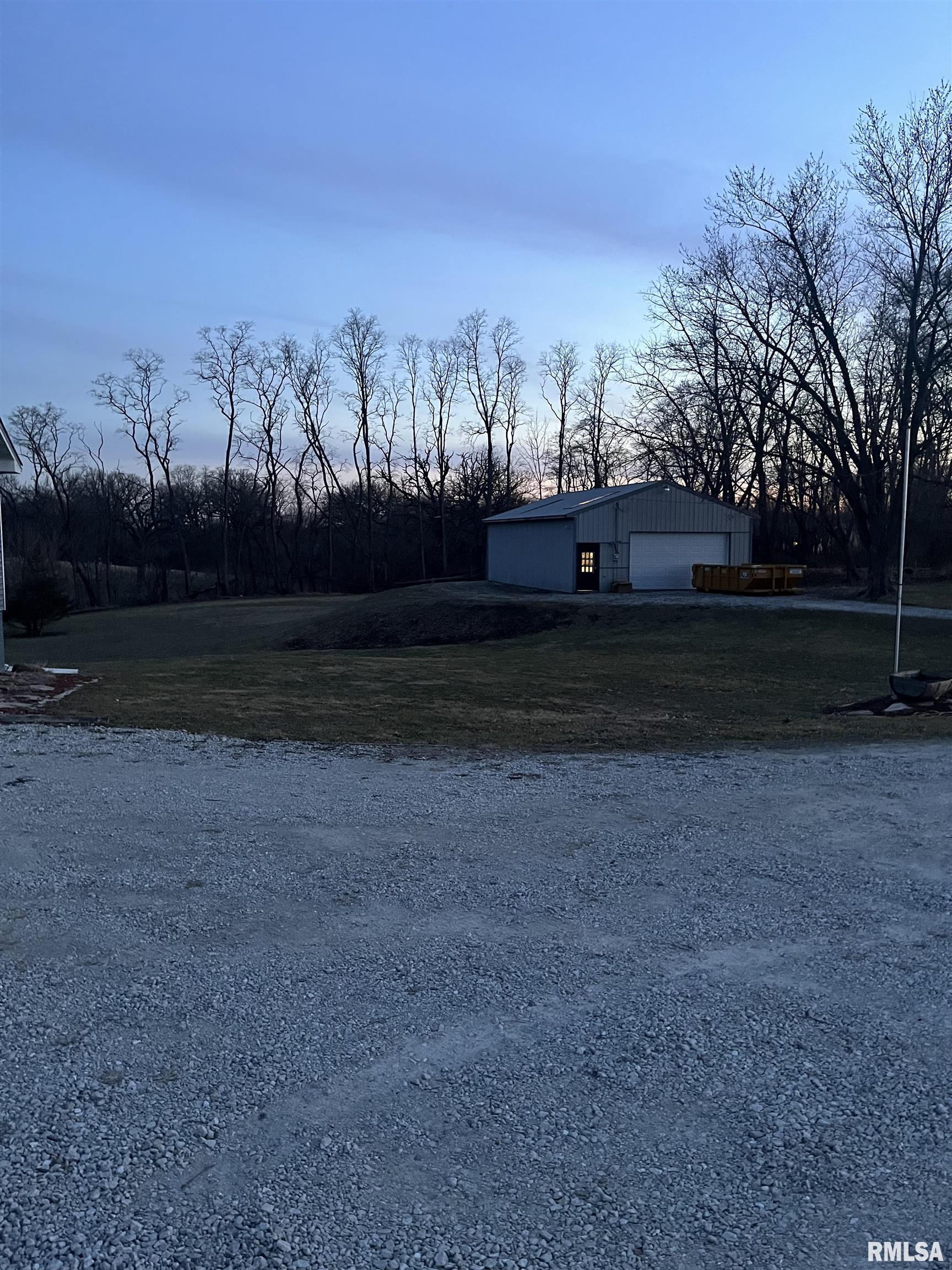 725 Oak Street, Andover, Illinois image 45
