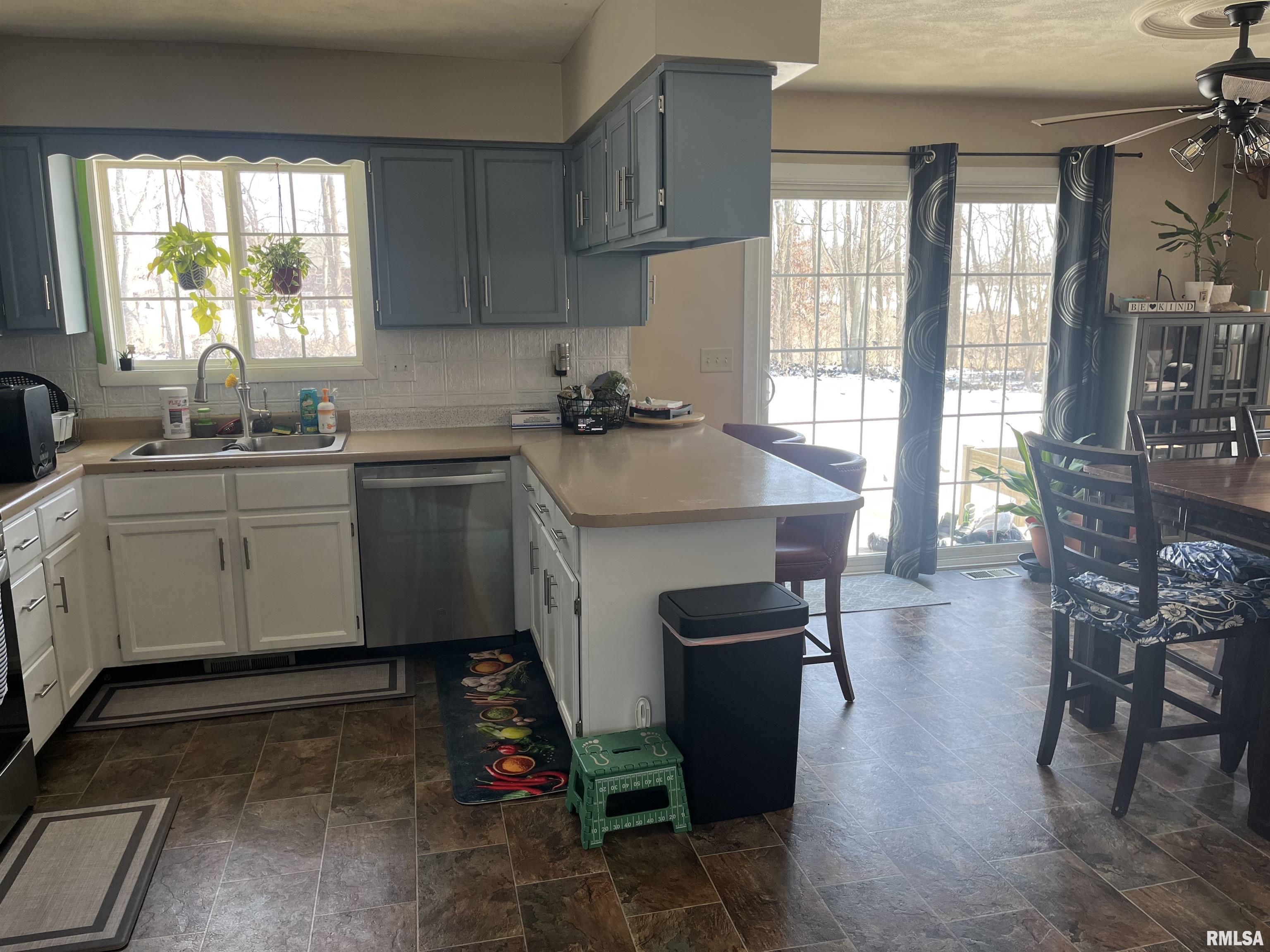 725 Oak Street, Andover, Illinois image 13