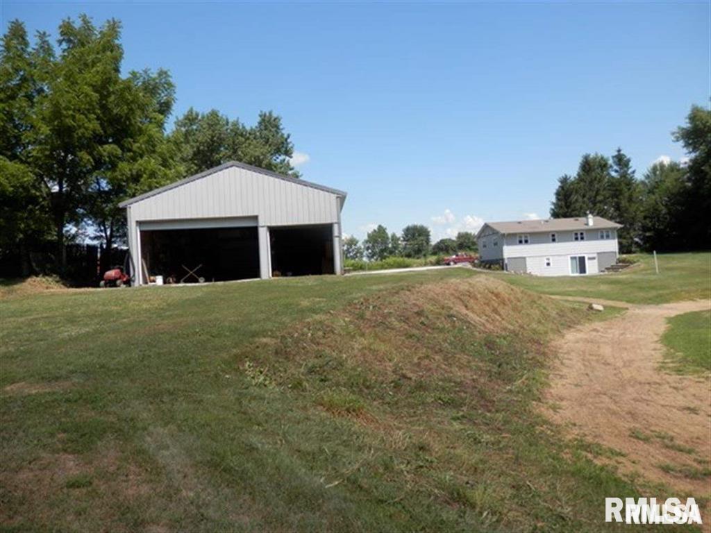725 Oak Street, Andover, Illinois image 10