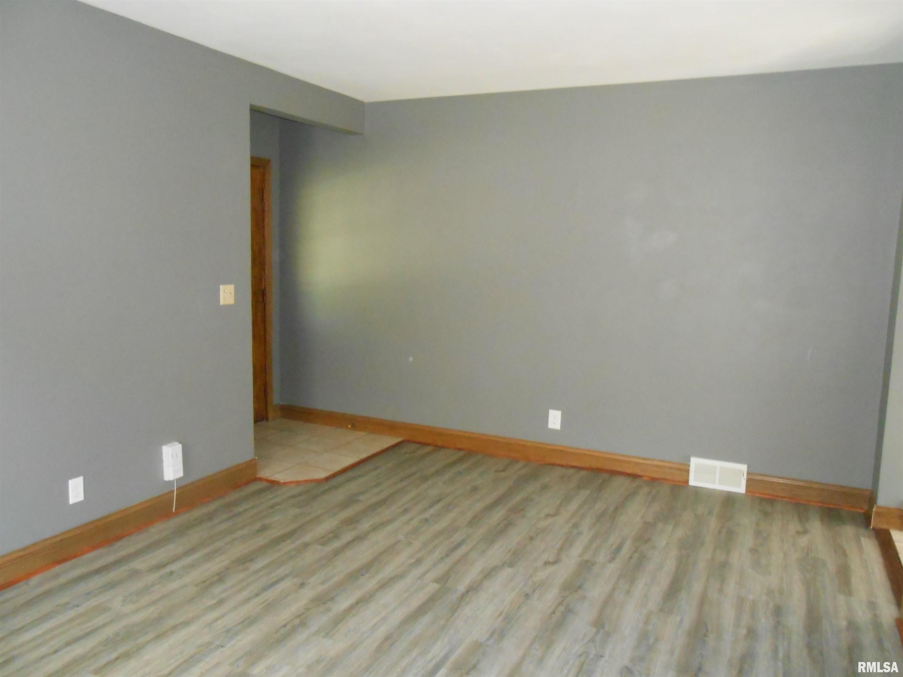 808 S Dittmer Street, Davenport, Iowa image 19