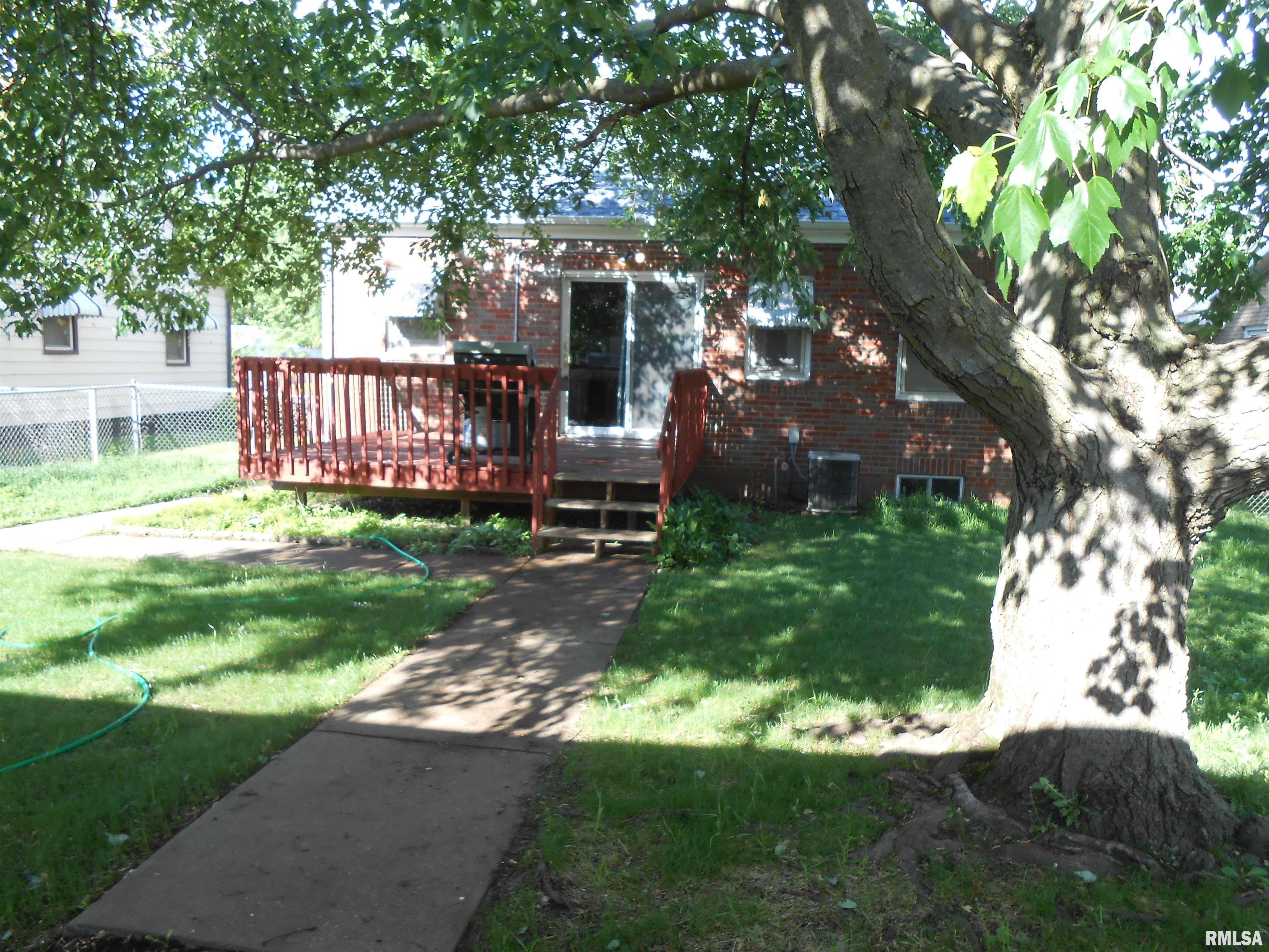 808 S Dittmer Street, Davenport, Iowa image 7
