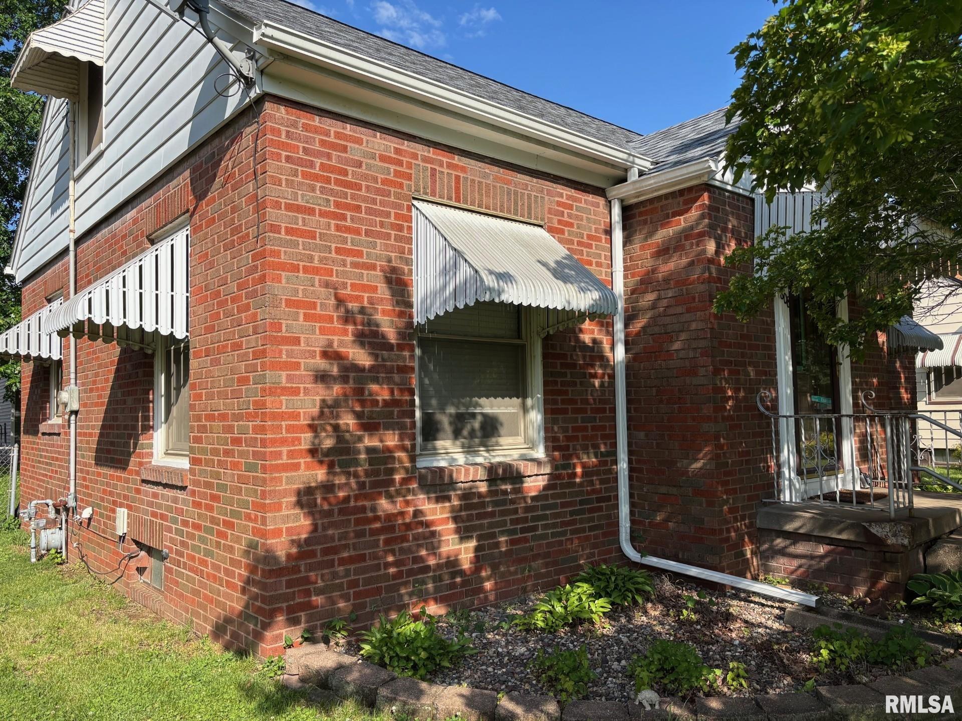 808 S Dittmer Street, Davenport, Iowa image 3