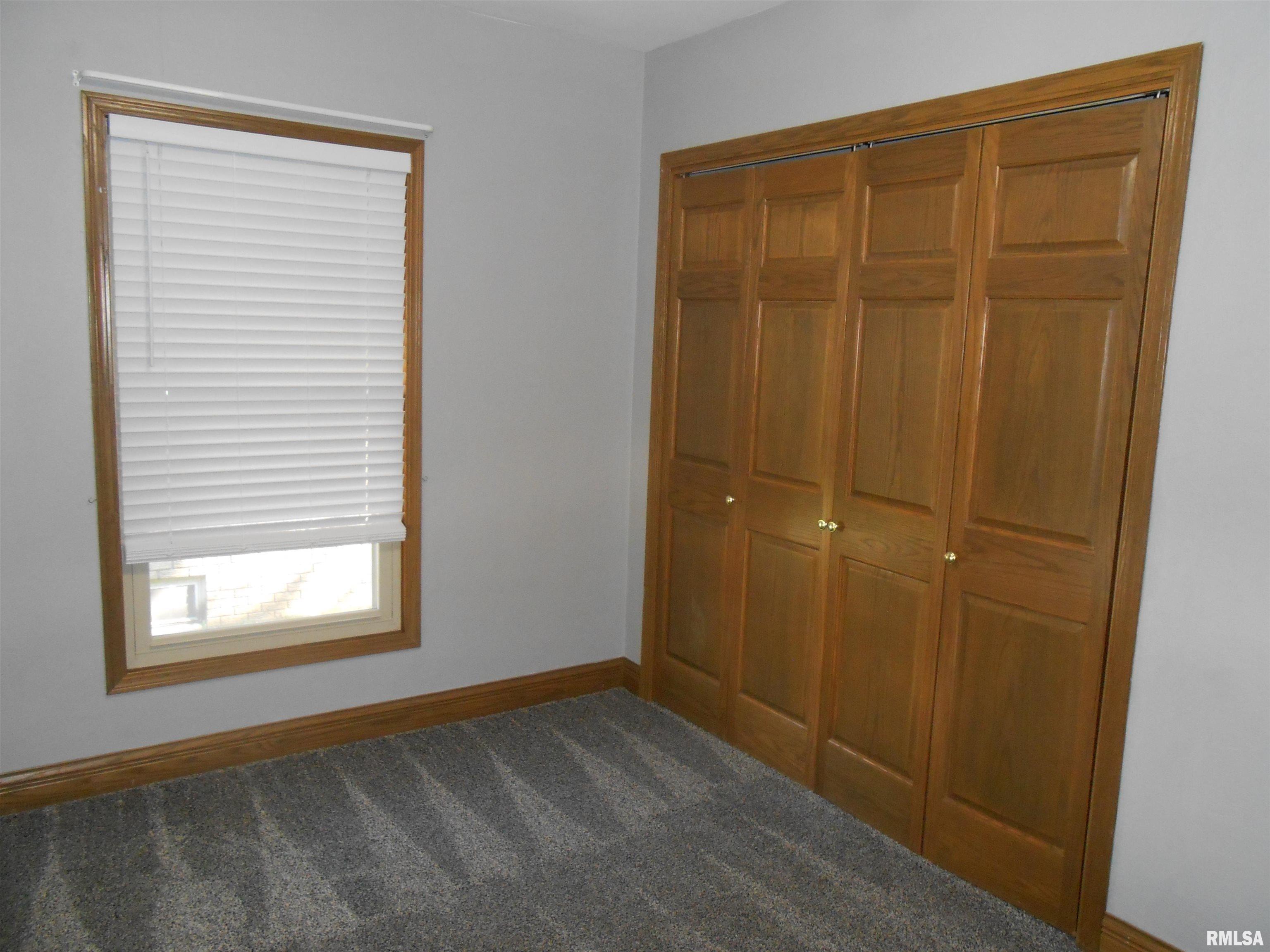 808 S Dittmer Street, Davenport, Iowa image 17