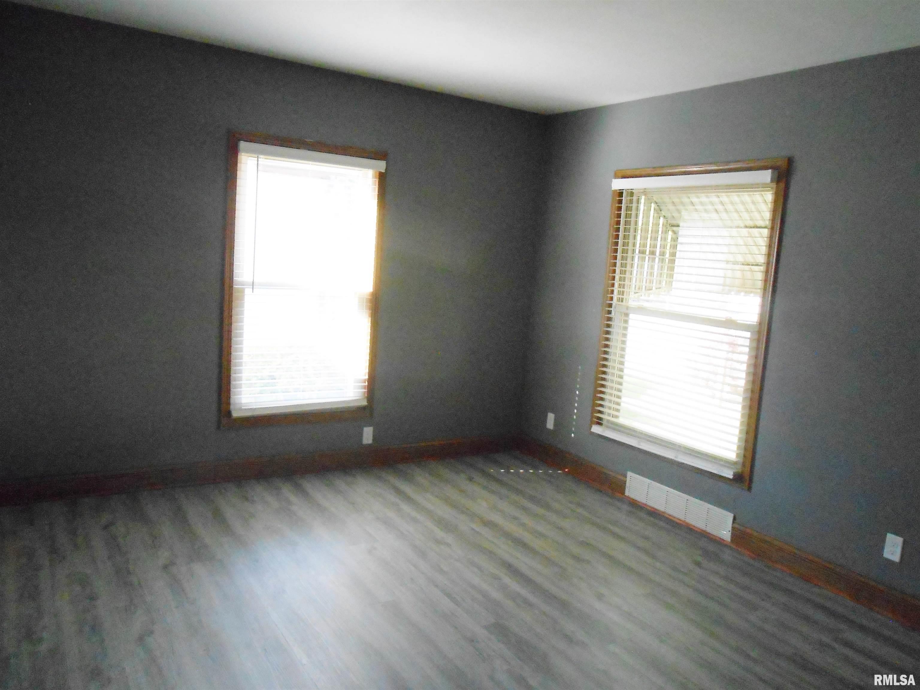 808 S Dittmer Street, Davenport, Iowa image 22