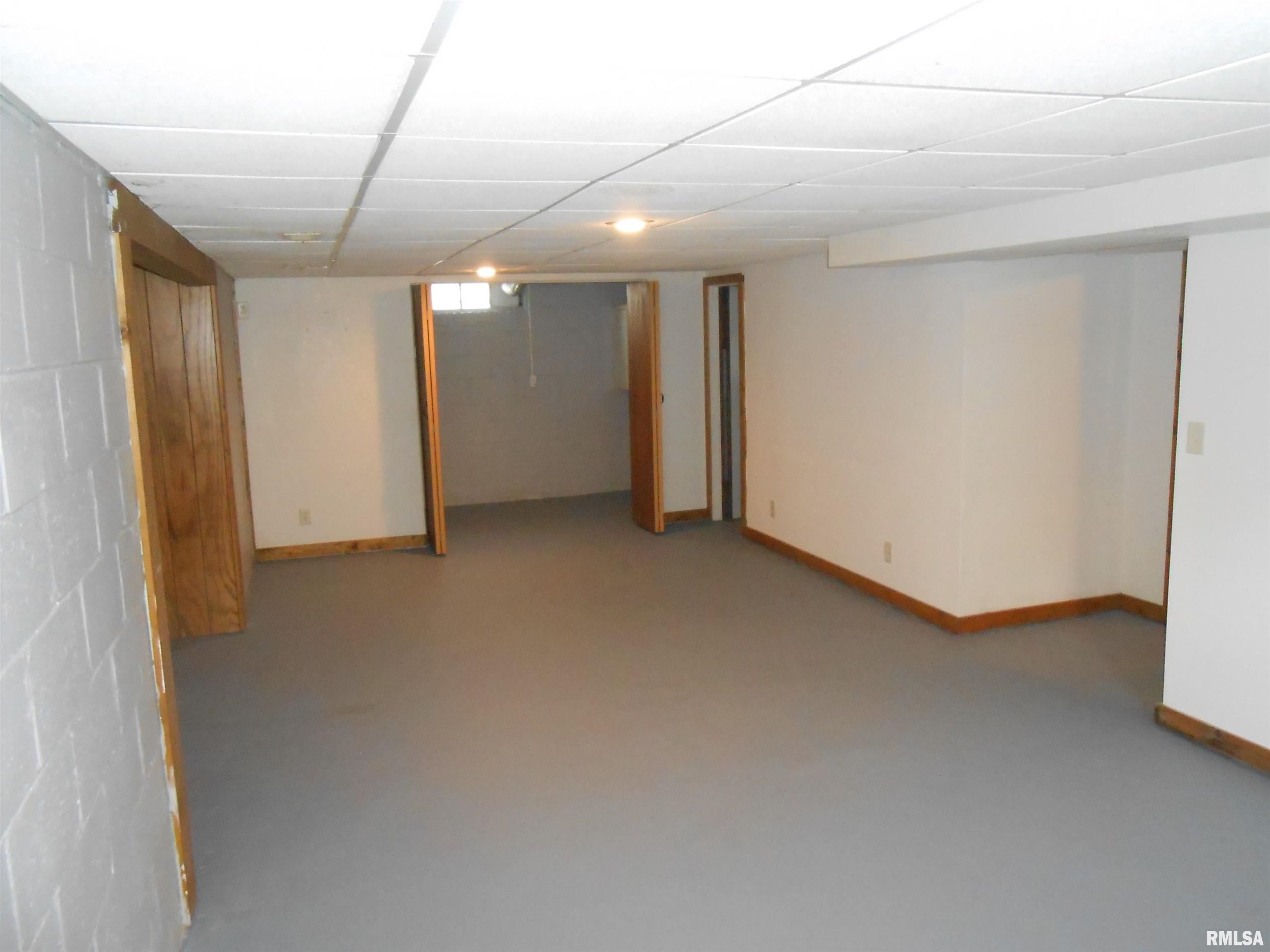 808 S Dittmer Street, Davenport, Iowa image 20