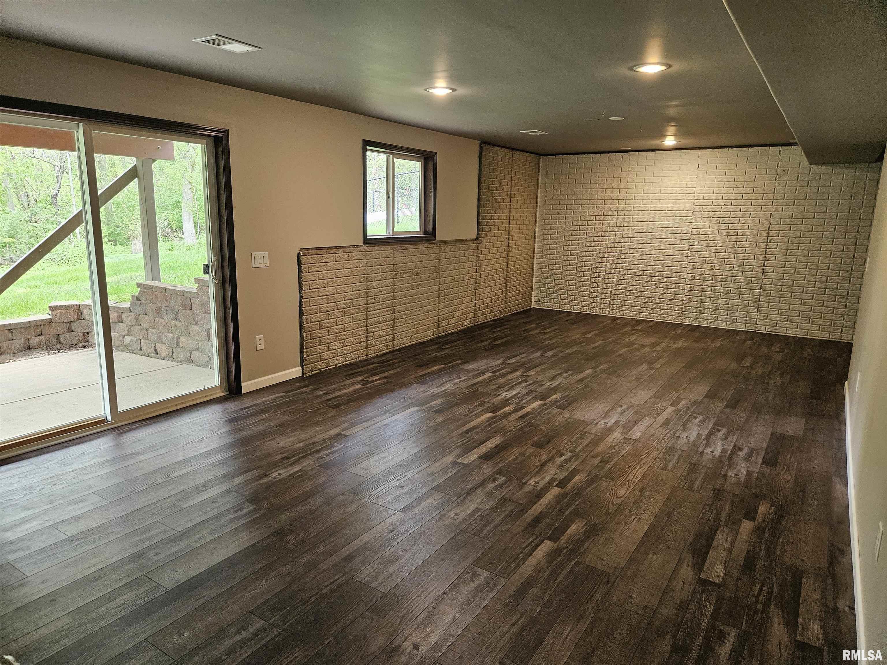 608 Cherry Court, Colona, Illinois image 27