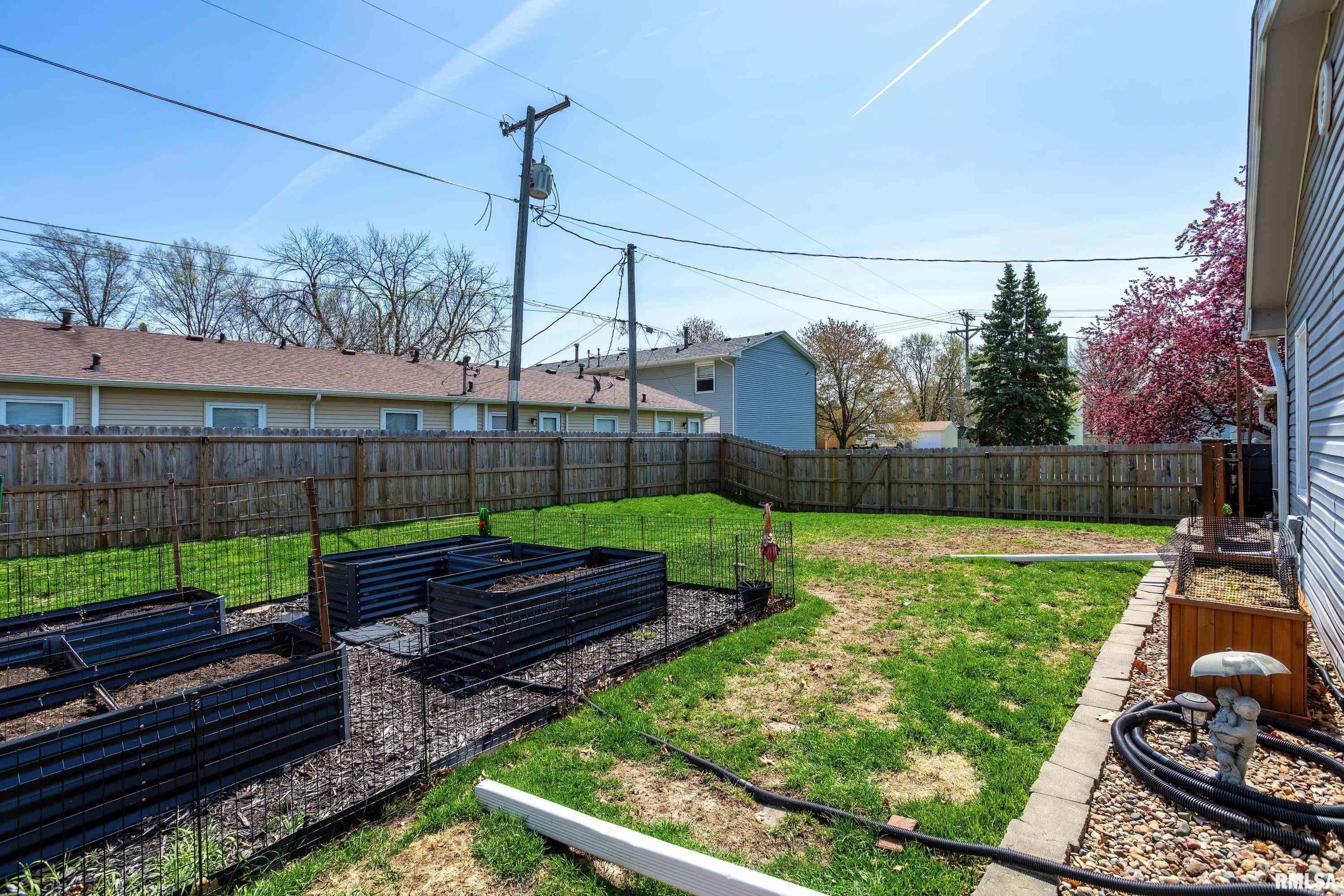 413 N 6th Street, Eldridge, Iowa image 22