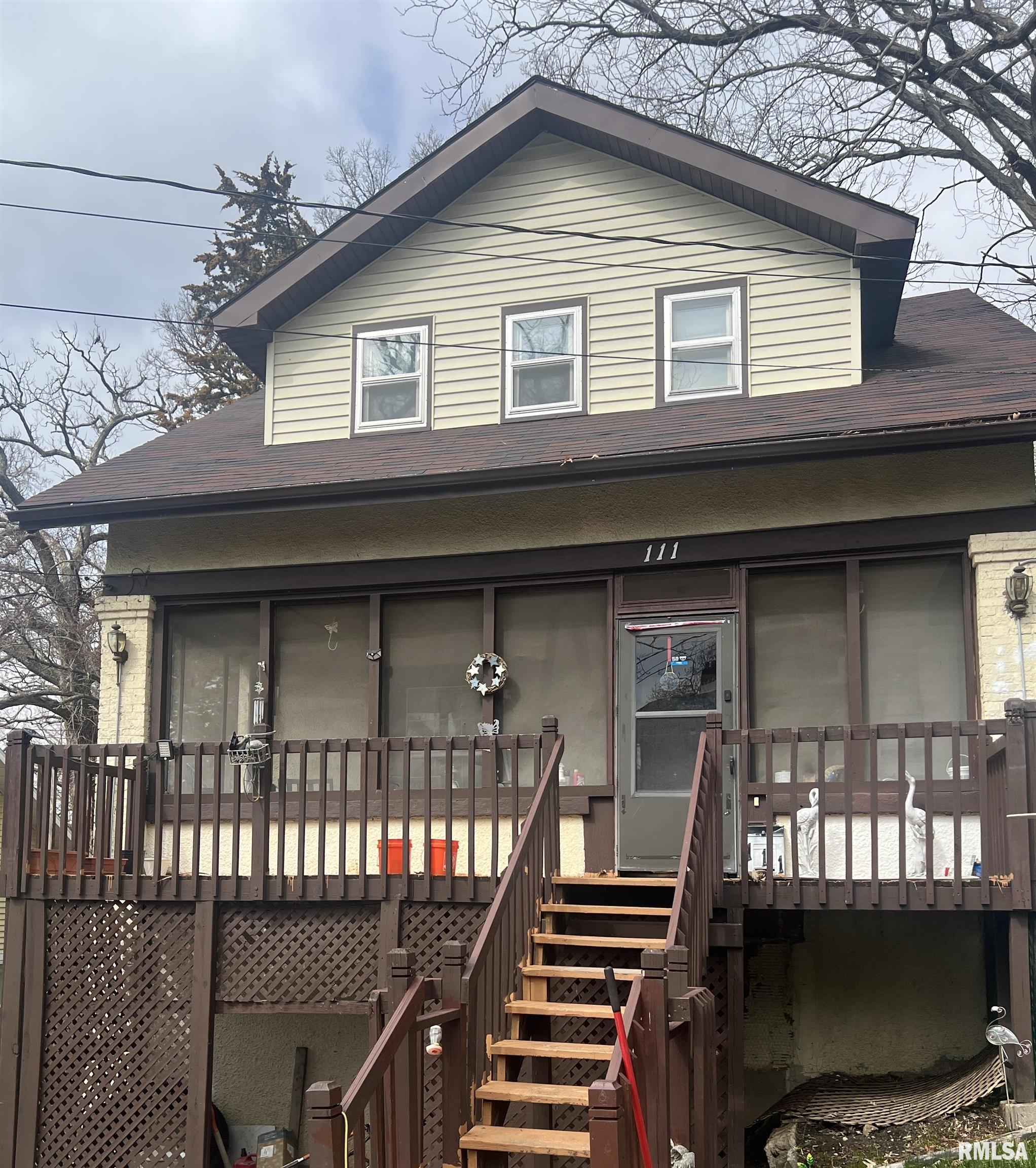 111 Dewhurst Avenue, Savanna, Illinois image 2