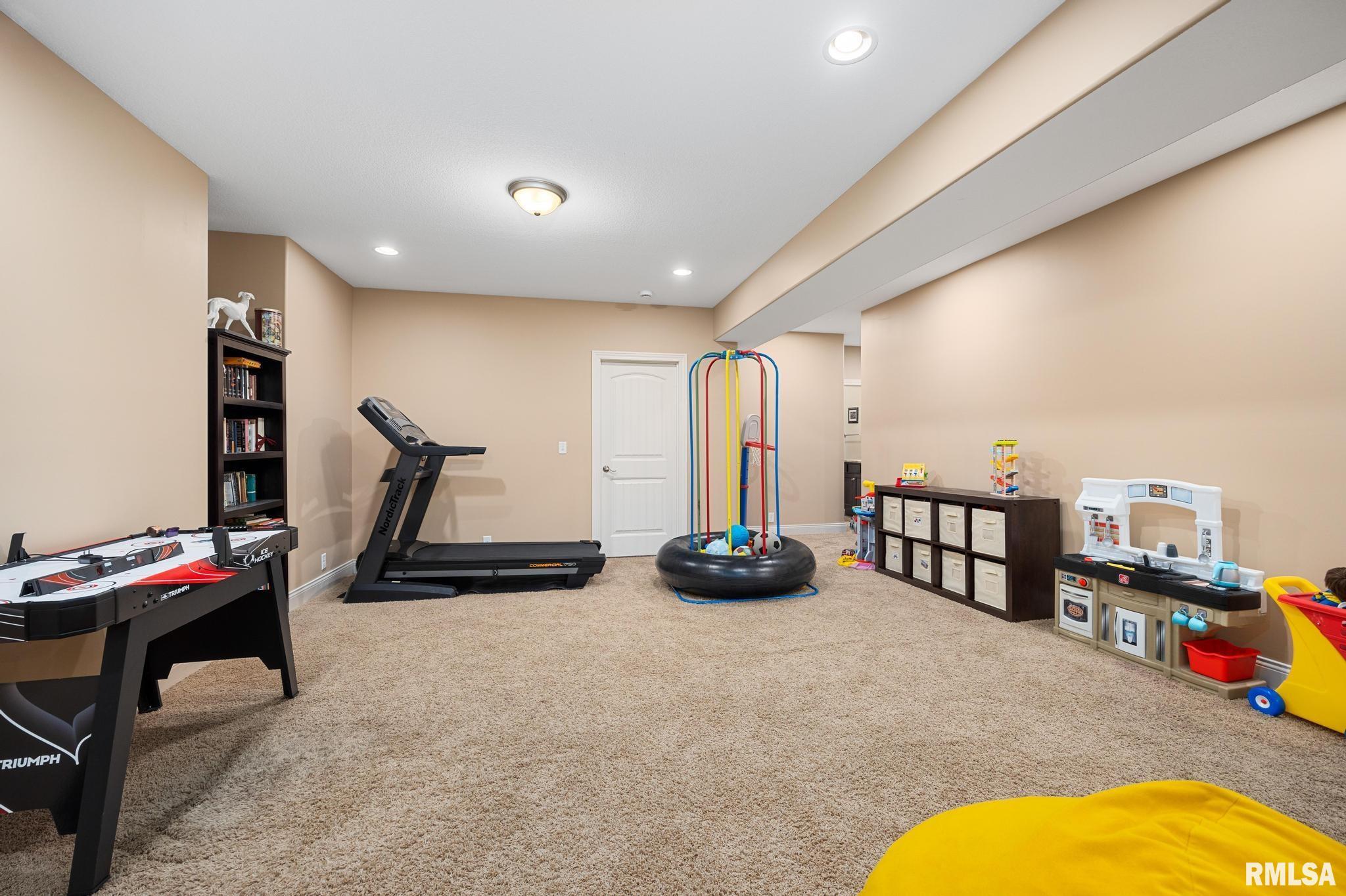 11202 Copper Creek Point, Dunlap, Illinois image 32