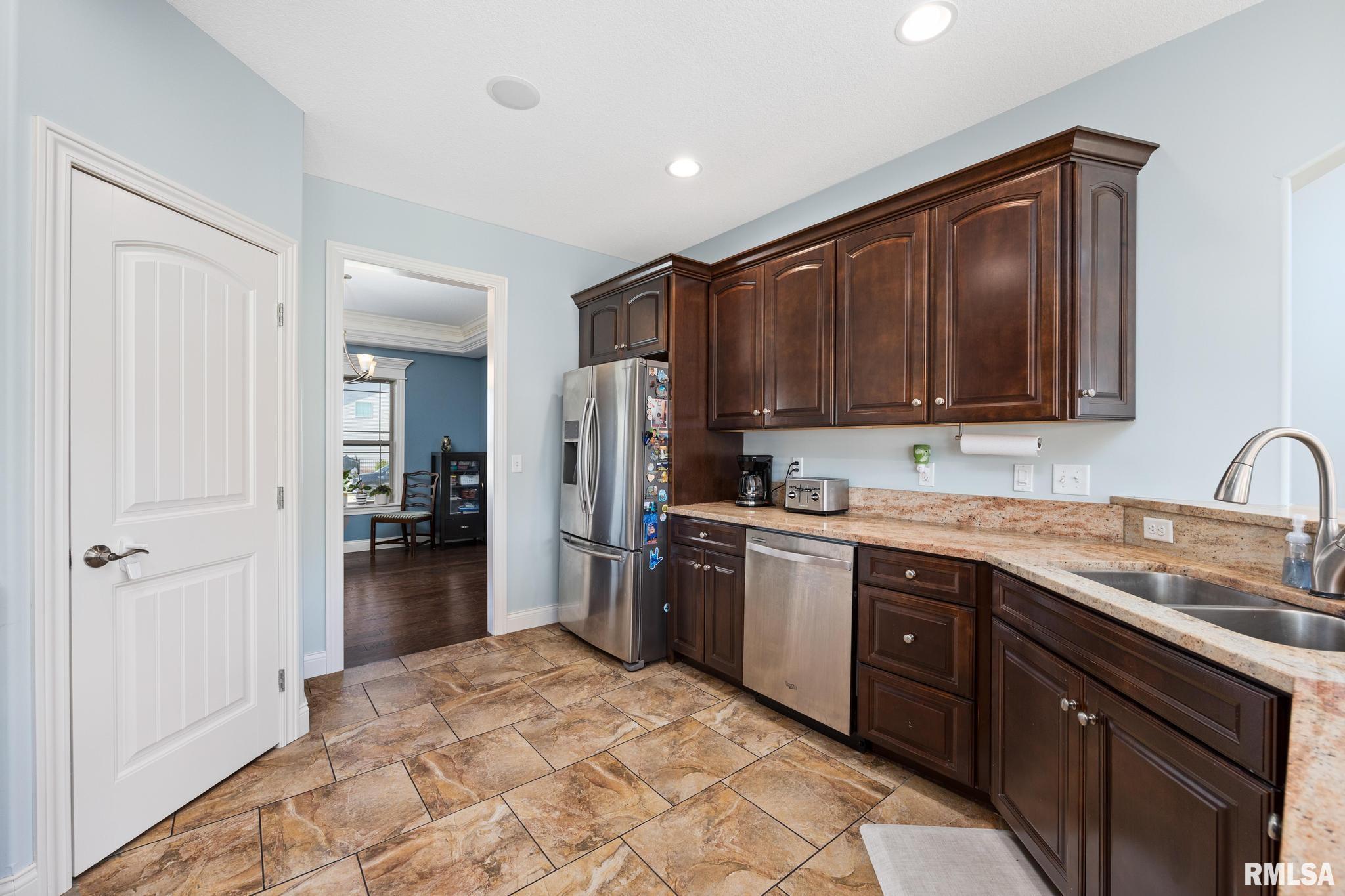 11202 Copper Creek Point, Dunlap, Illinois image 9