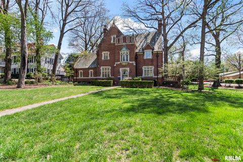 Photo of 1050 WILLIAMS Boulevard, Springfield, IL 62704 (MLS # CA1042534)