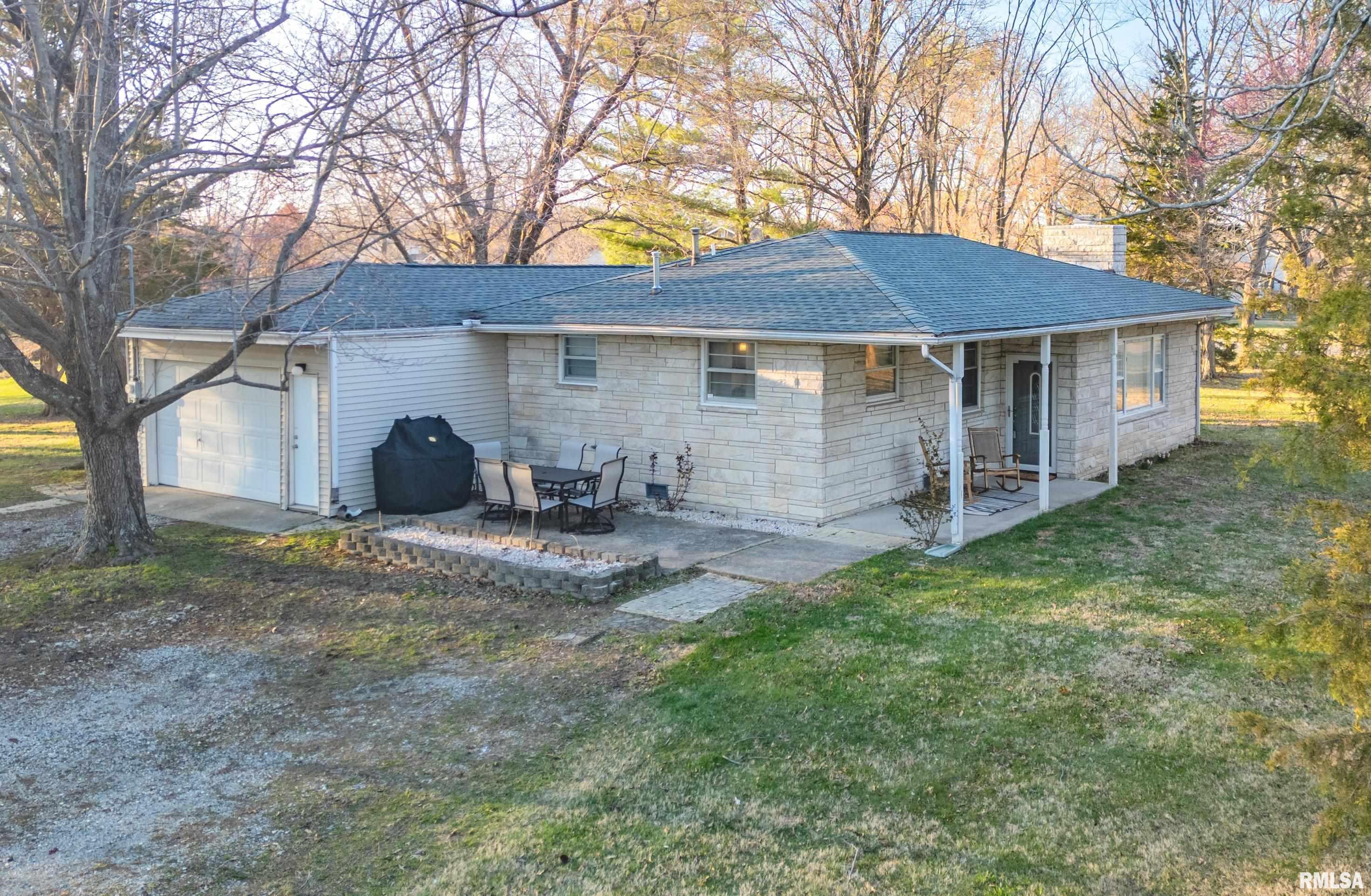 1579 Charleston Road, Salem, Illinois image 37