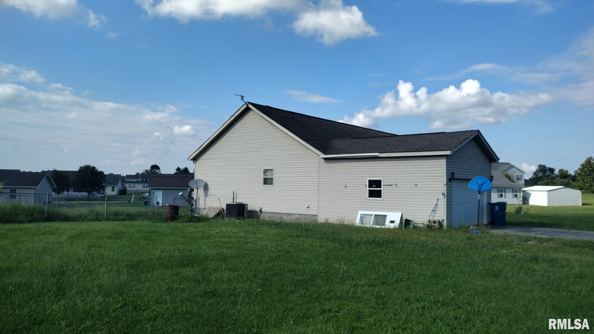 11763 Hafer Road, Carterville, Illinois image 2
