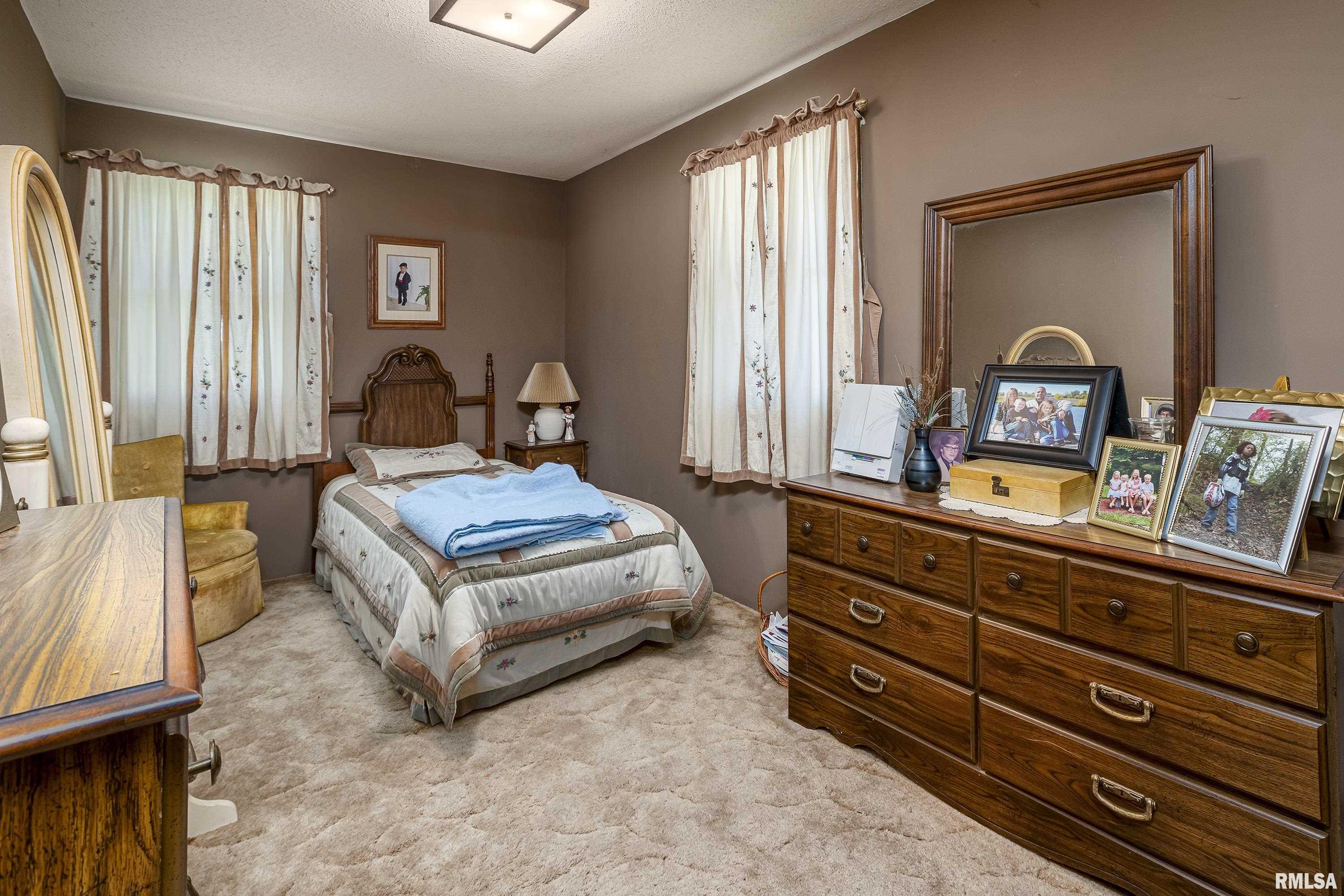 707 Illinois Avenue, Murphysboro, Illinois image 11