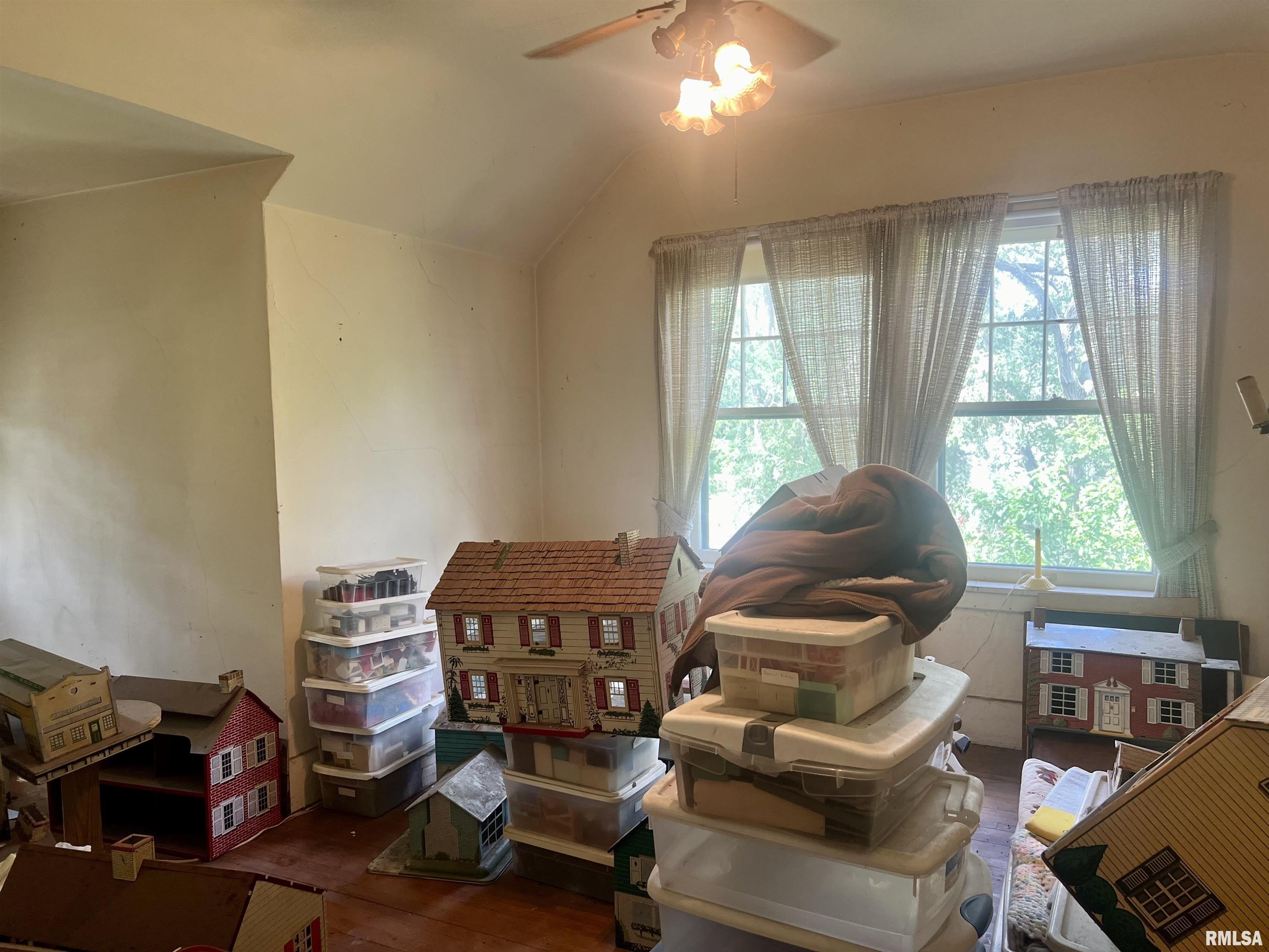 605 S Bluff Boulevard, Clinton, Iowa image 30