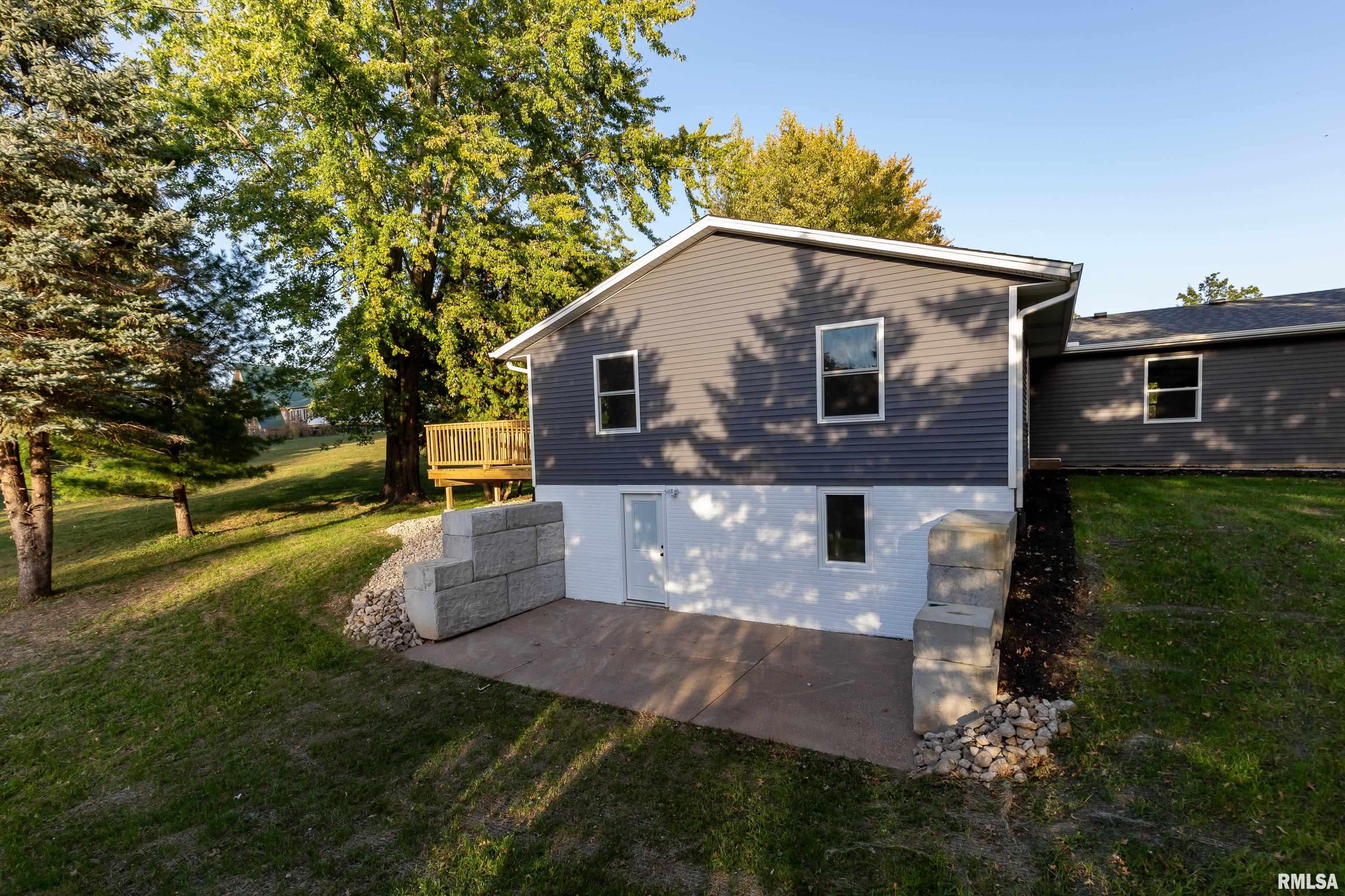 26850 229th Street, Le Claire, Iowa image 34