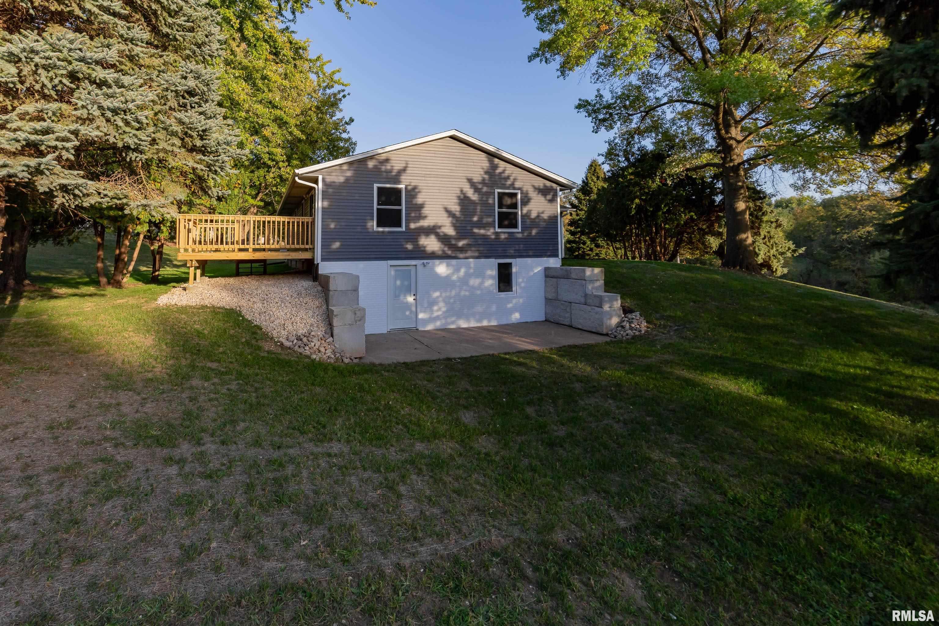 26850 229th Street, Le Claire, Iowa image 33