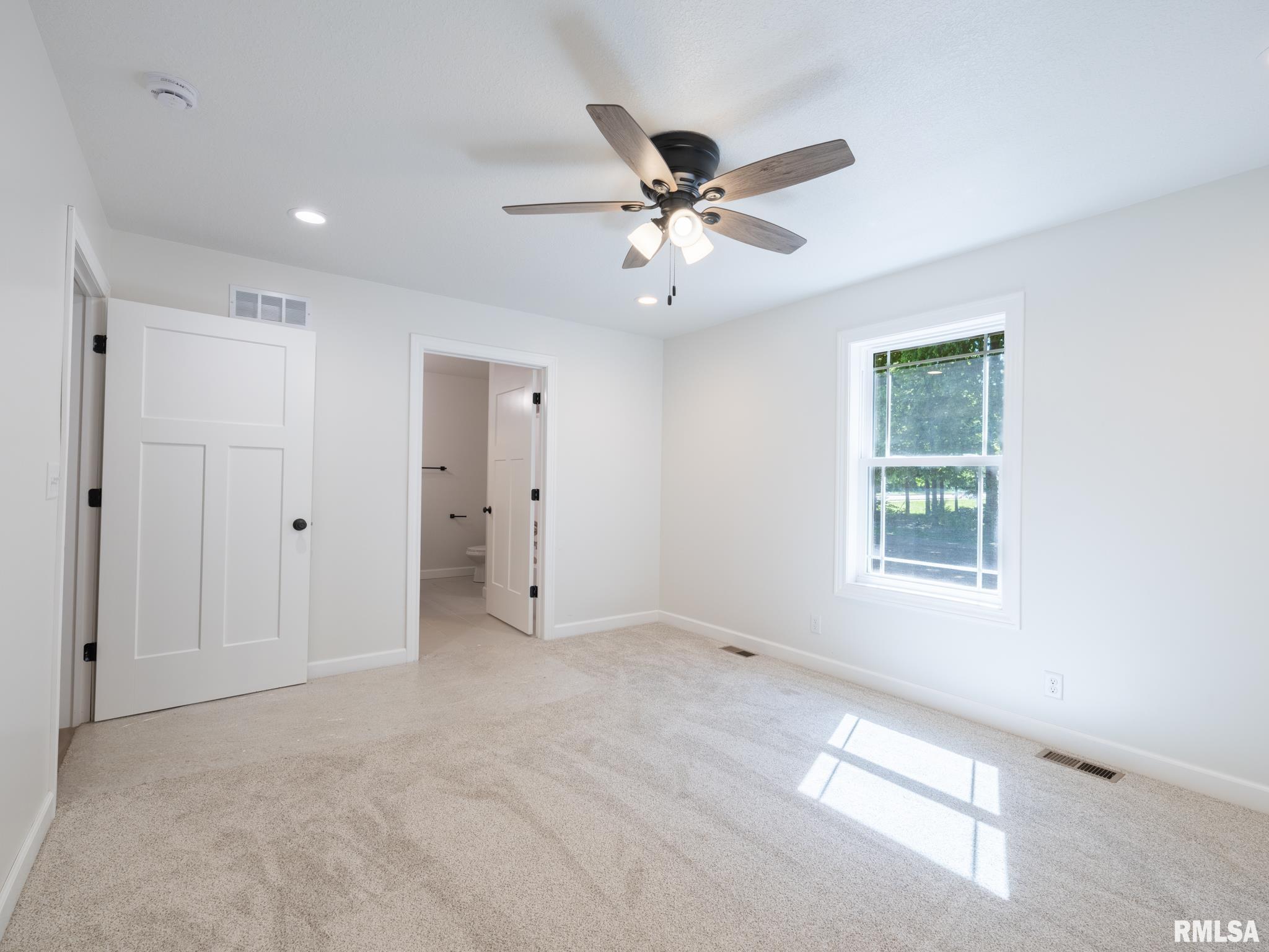 1845 Whitetail Lane, Pekin, Illinois image 31