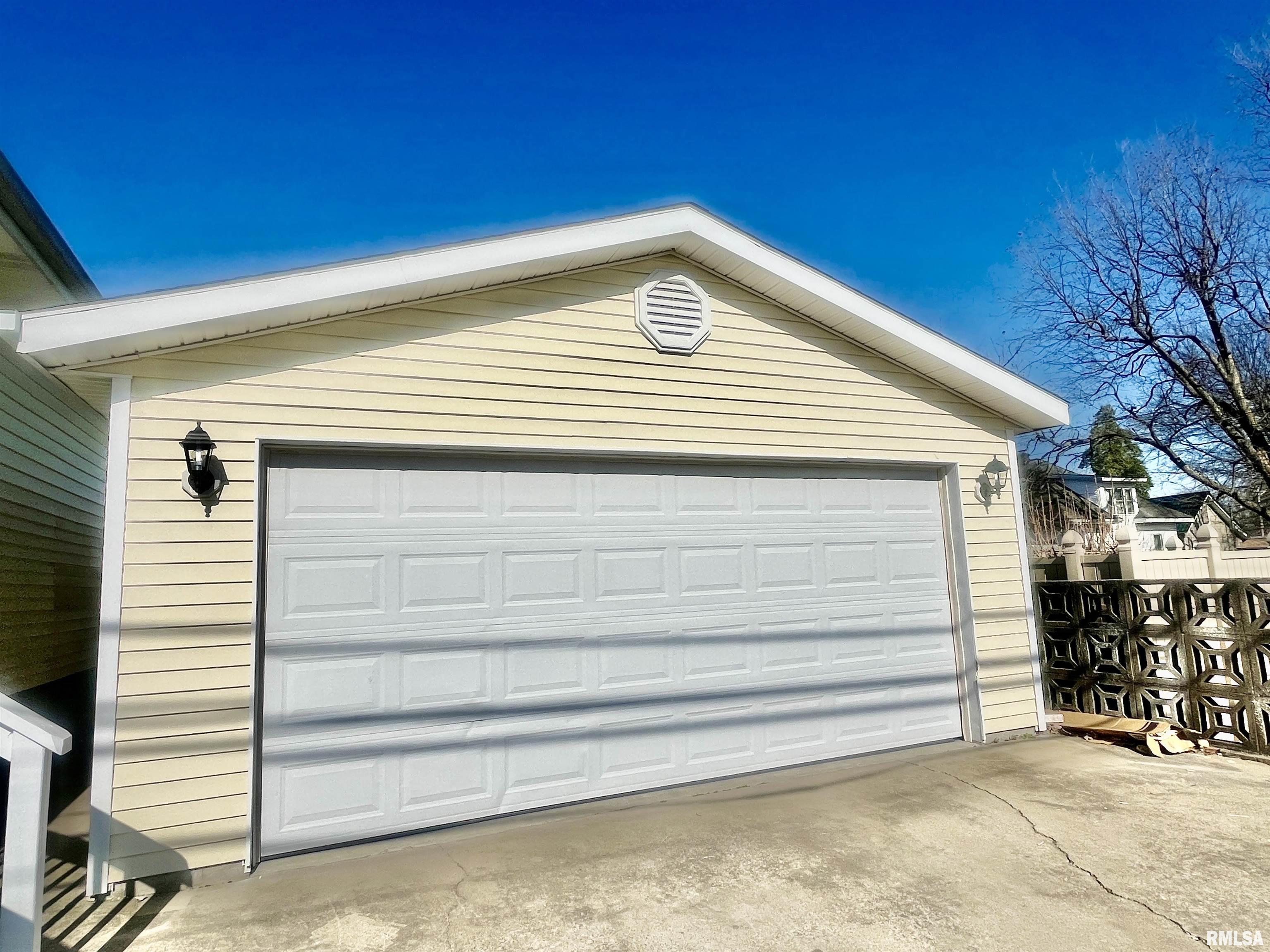610 Girard Street, Metropolis, Illinois image 38
