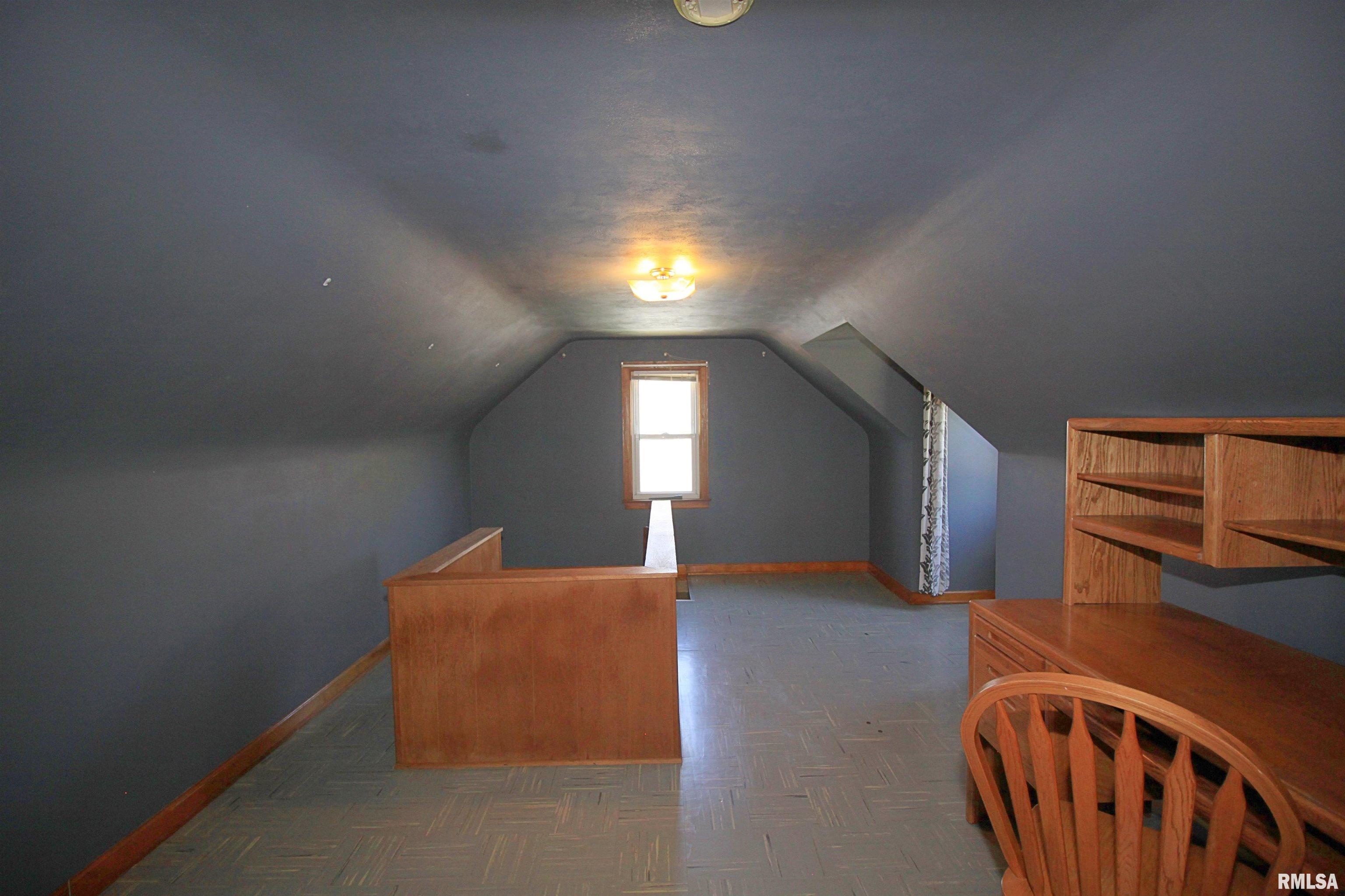 2060 45th Street, Rock Island, Illinois image 20