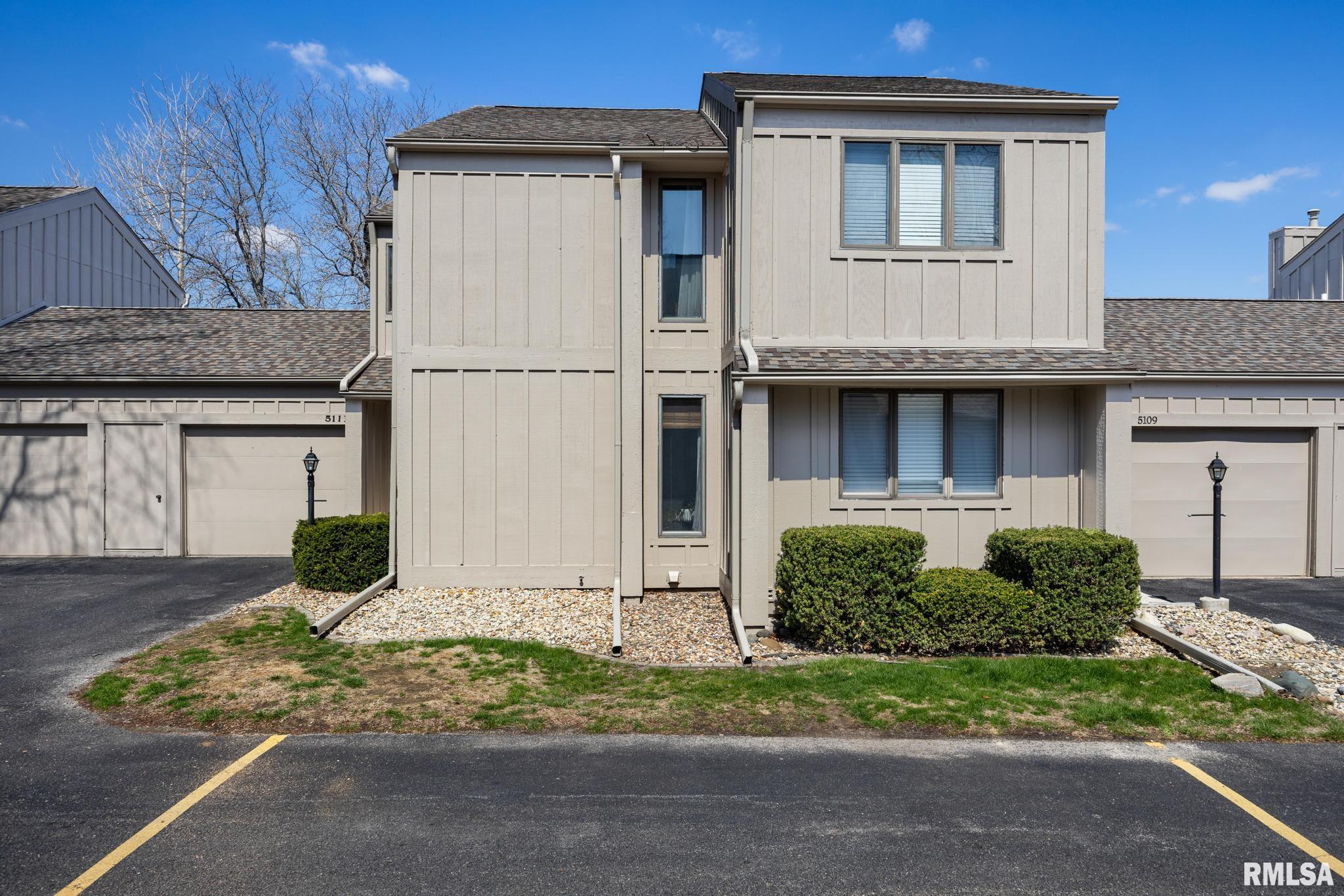5111 W Arrowood Place #127, Peoria, Illinois image 1
