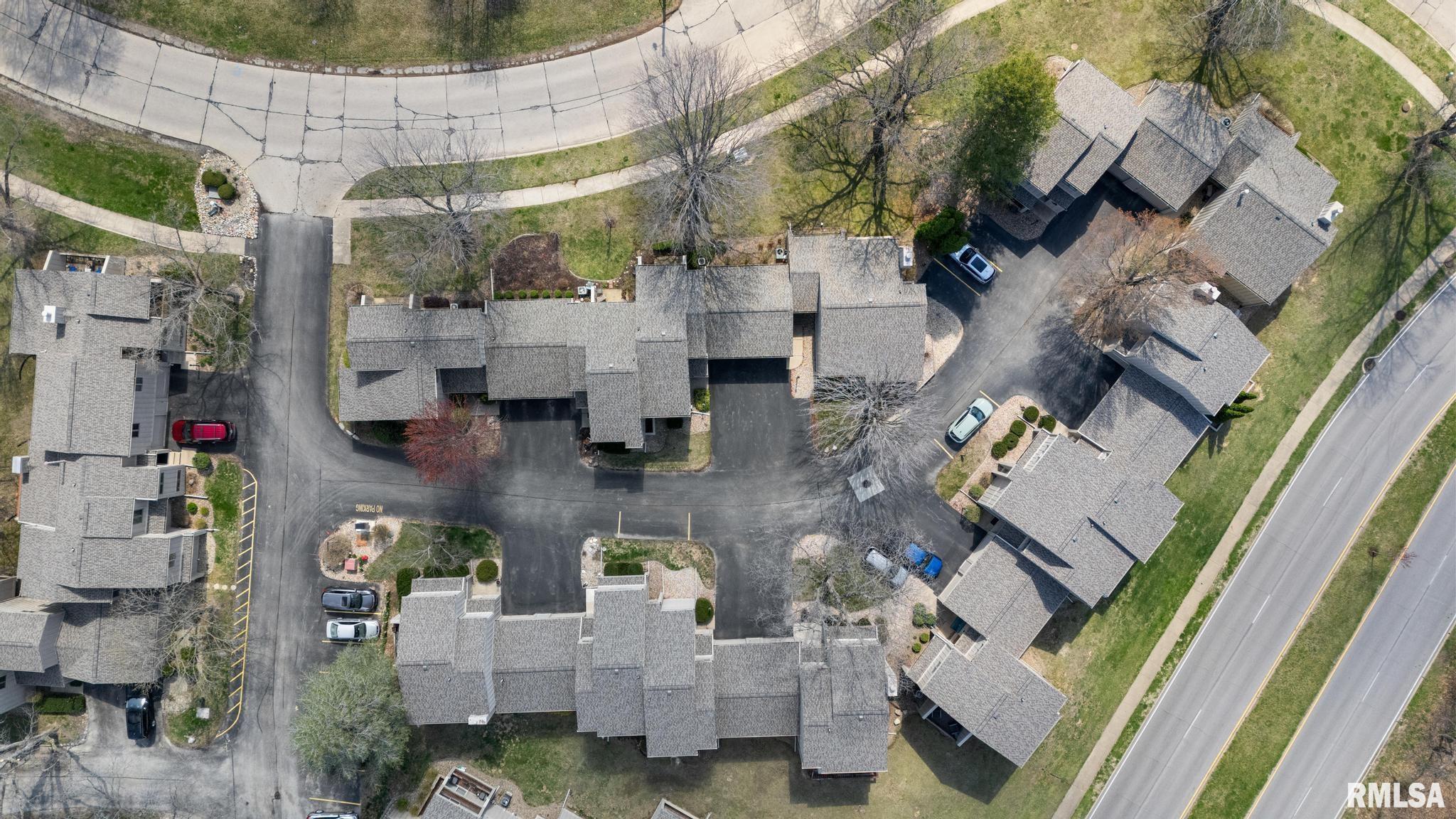 5111 W Arrowood Place #127, Peoria, Illinois image 25