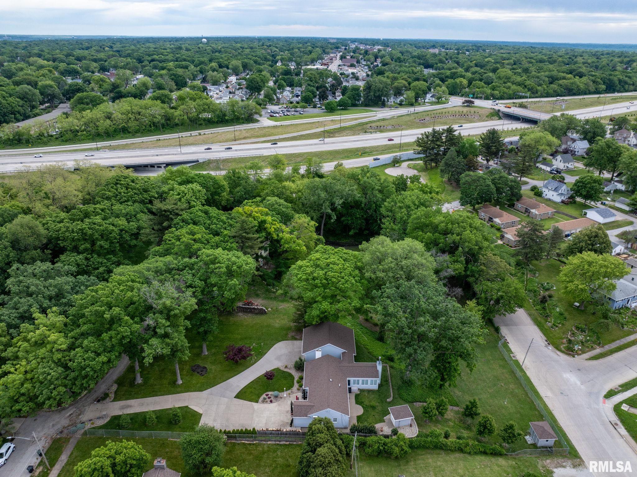 1872 19th Avenue, Moline, Illinois image 49
